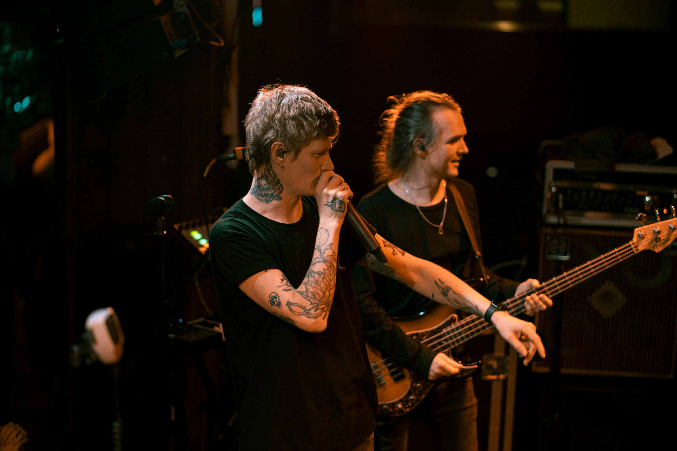 Jane Air / Sherwood Pub. Главная