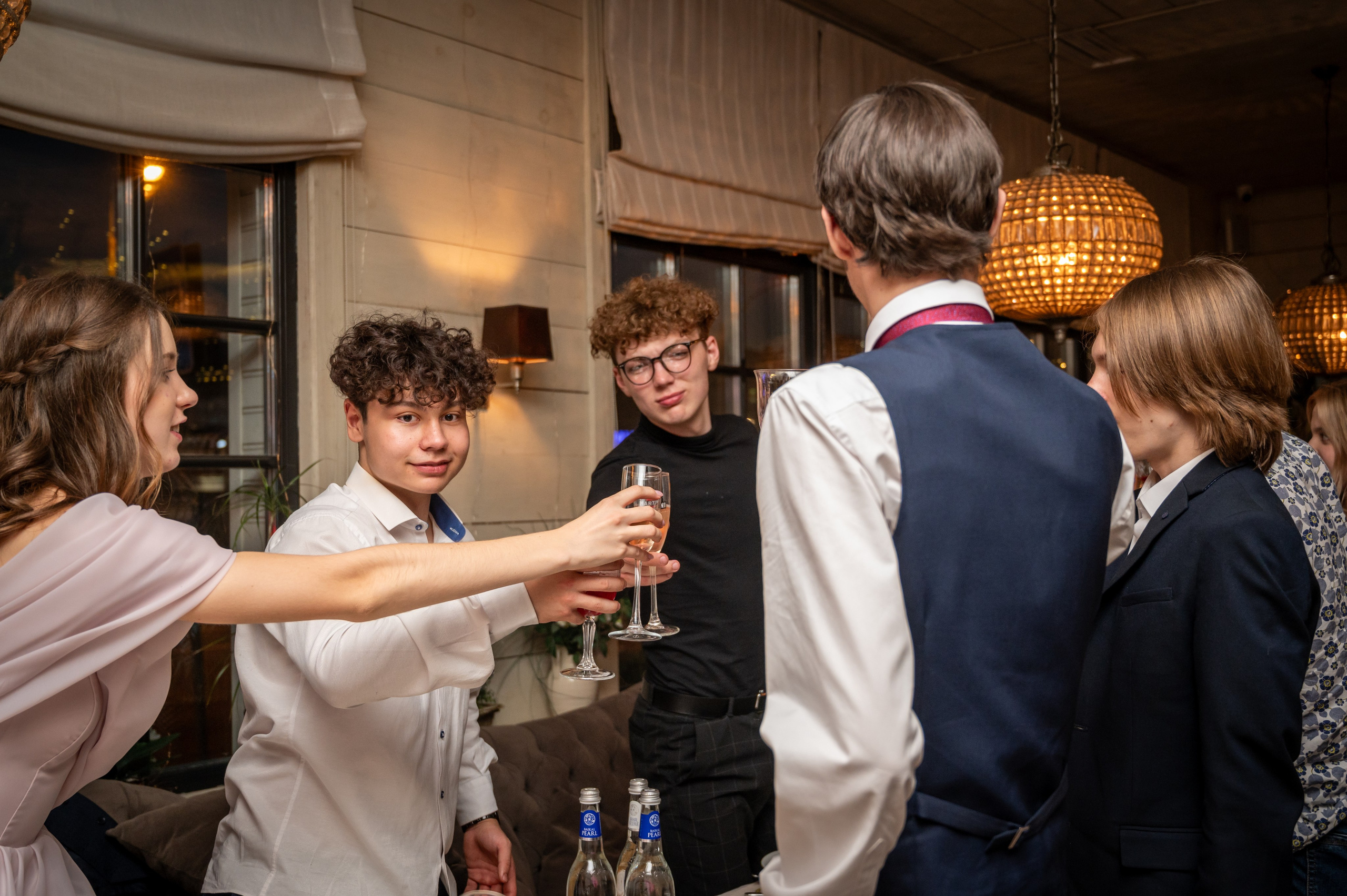 Школьный выпускной в чайхоне «Урюк»