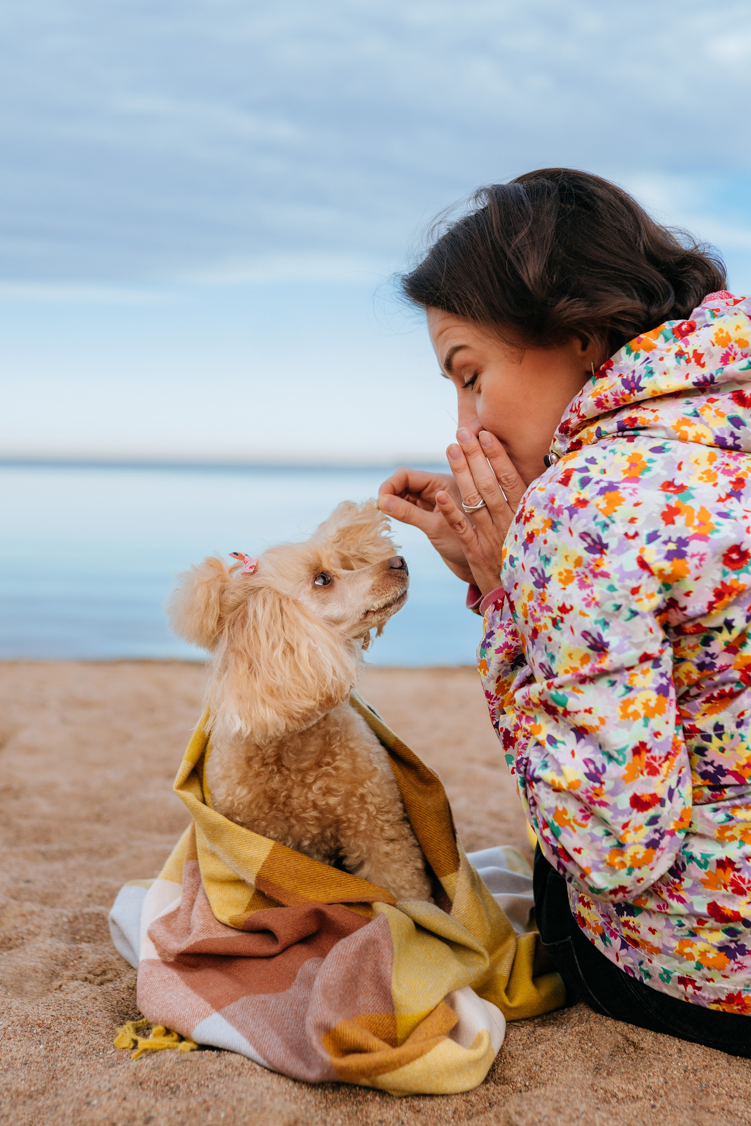 Фотосессия с собакой на пляже. Фотограф анималист в Спб недорого Олеся Майорова