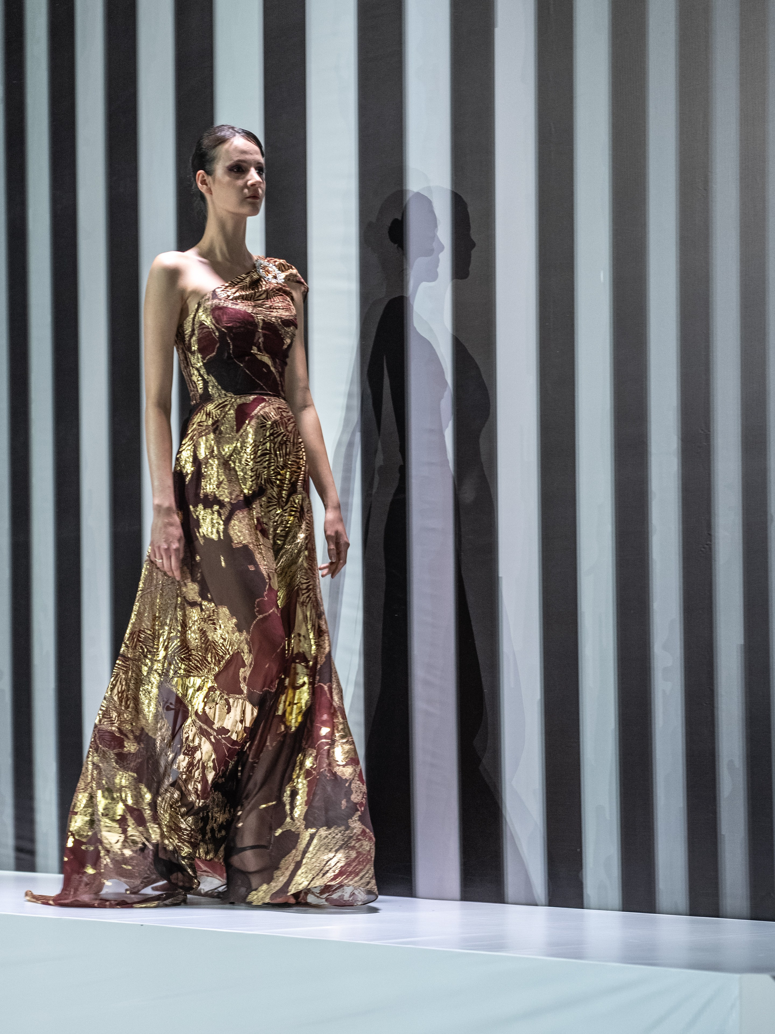 NAIYL BAIKUCHUKOV. Сайт Алматинского НЮ АРТ, будуар и фэшн фотографа Дениса Карпенко