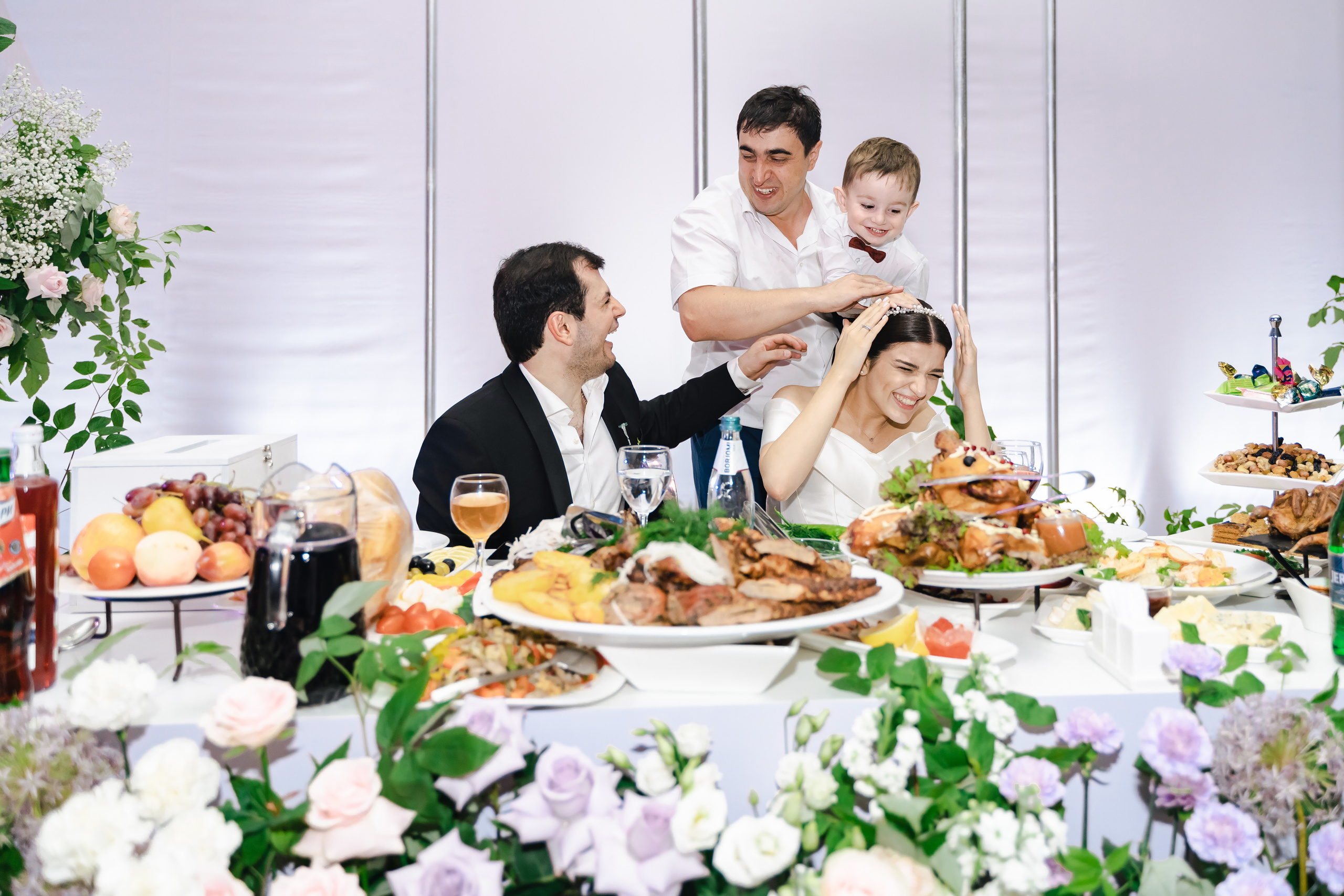 Маис и Мариам. Свадебный фотограф Красноярск Вязьминова Мария