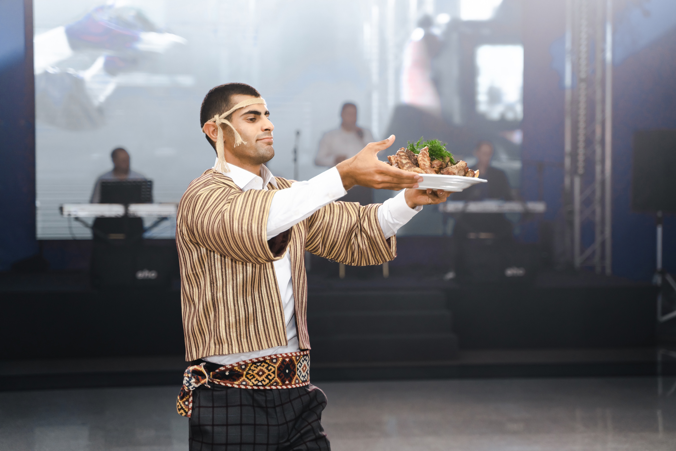 Маис и Мариам. Свадебный фотограф Красноярск Вязьминова Мария