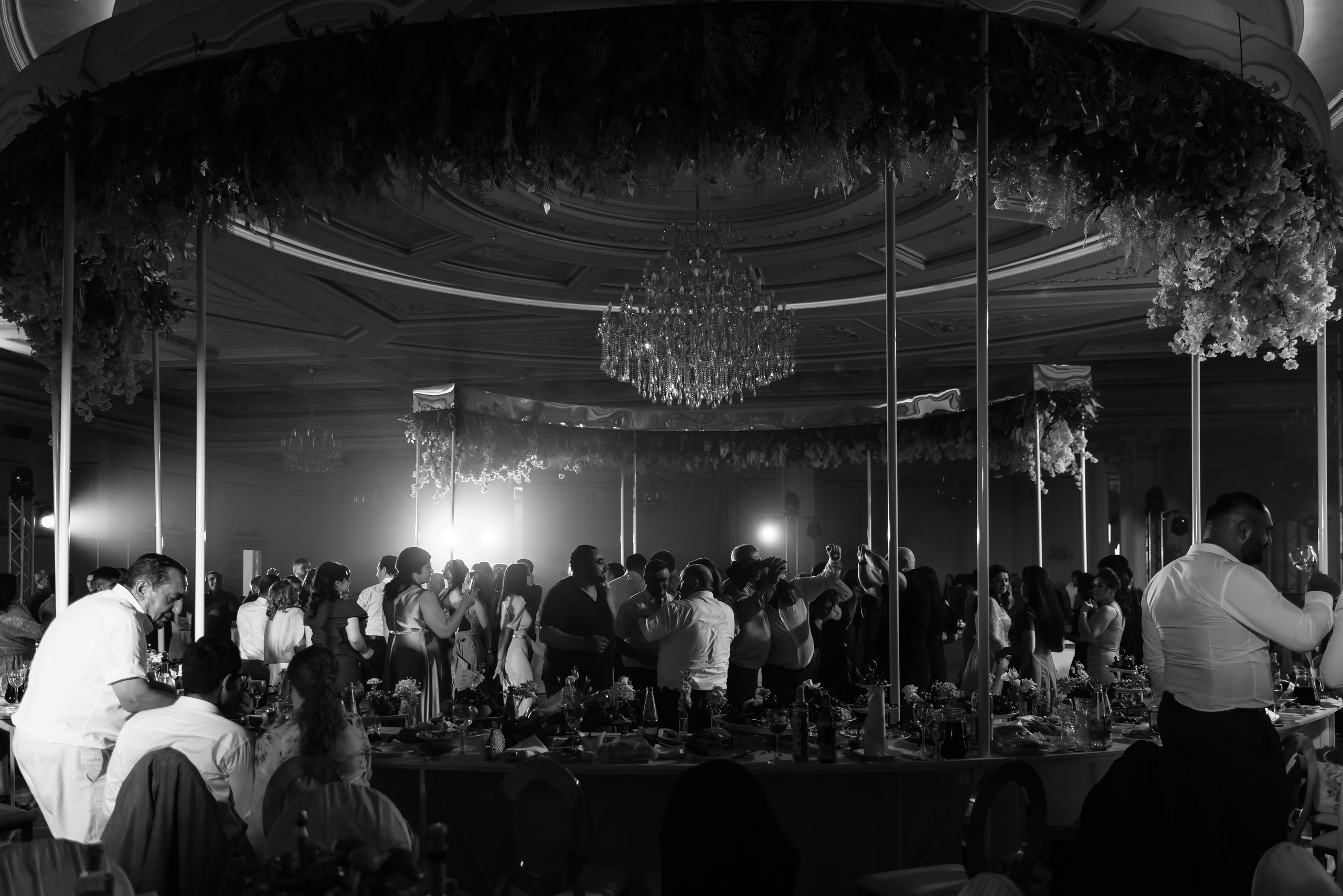 Маис и Мариам. Свадебный фотограф Красноярск Вязьминова Мария