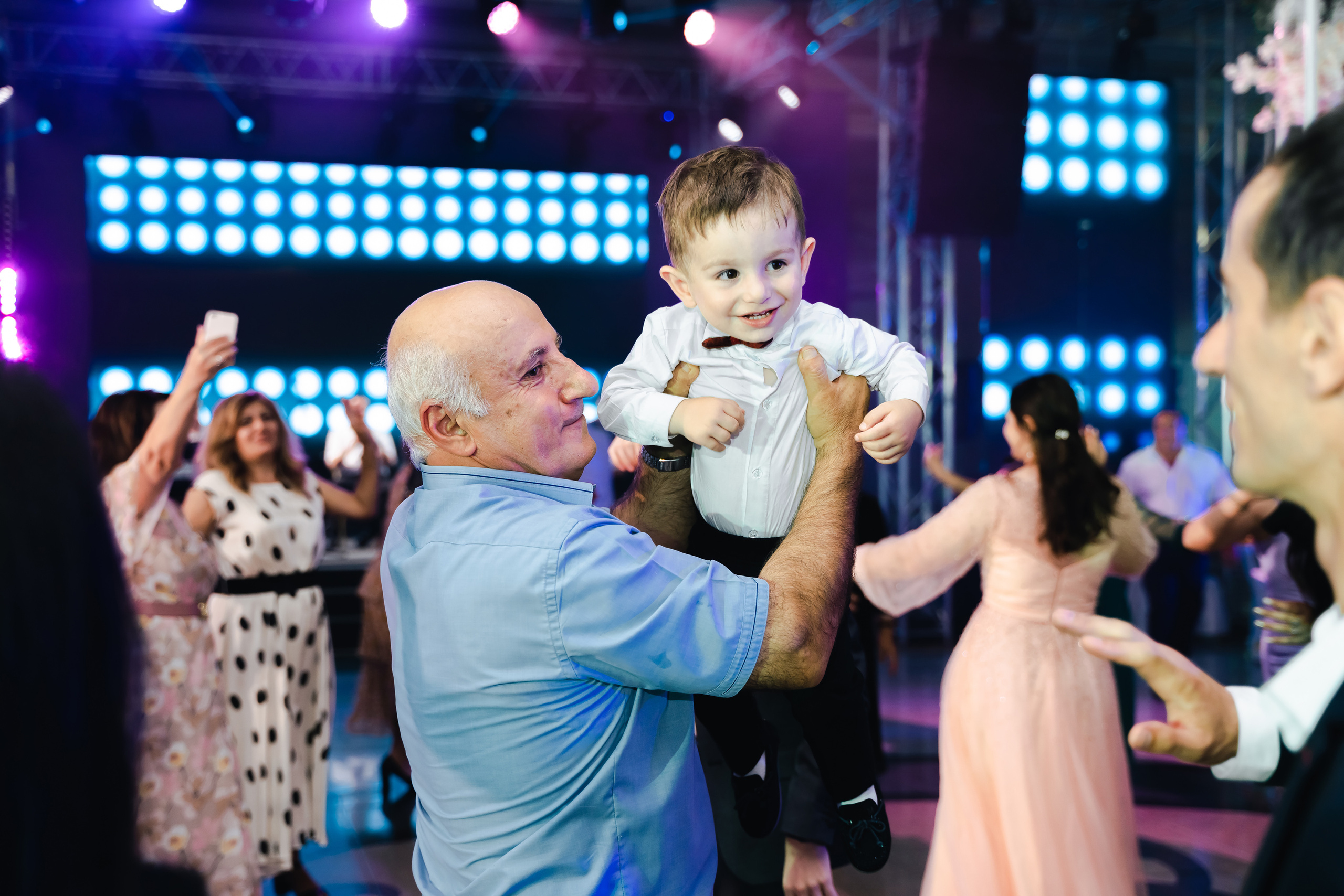 Маис и Мариам. Свадебный фотограф Красноярск Вязьминова Мария