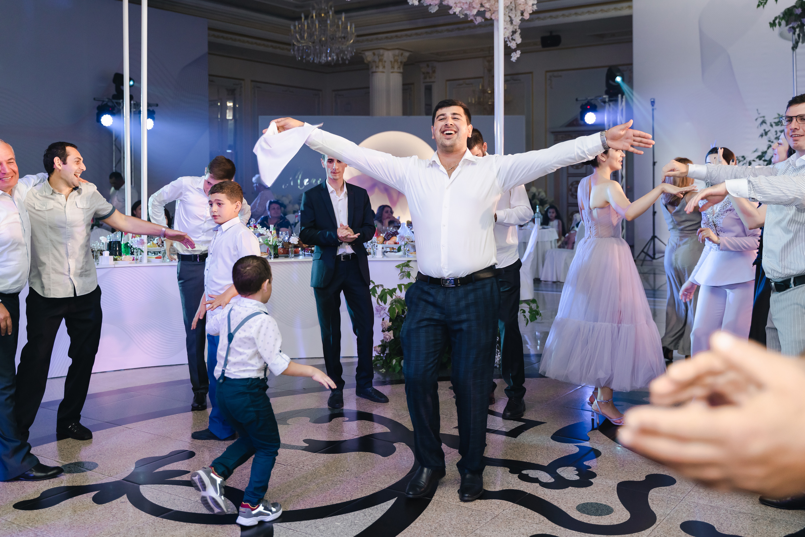 Маис и Мариам. Свадебный фотограф Красноярск Вязьминова Мария