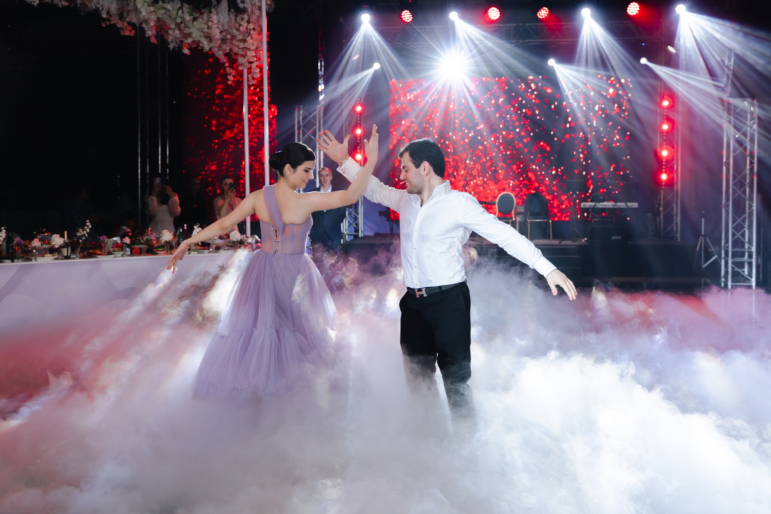 Маис и Мариам. Свадебный фотограф Красноярск Вязьминова Мария