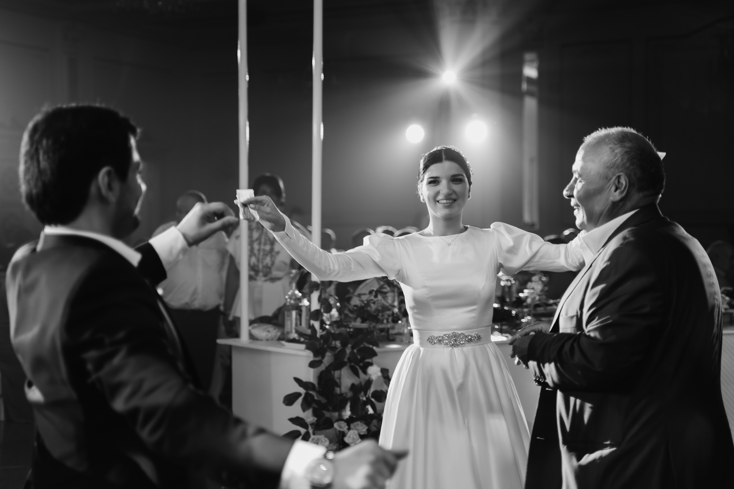 Маис и Мариам. Свадебный фотограф Красноярск Вязьминова Мария