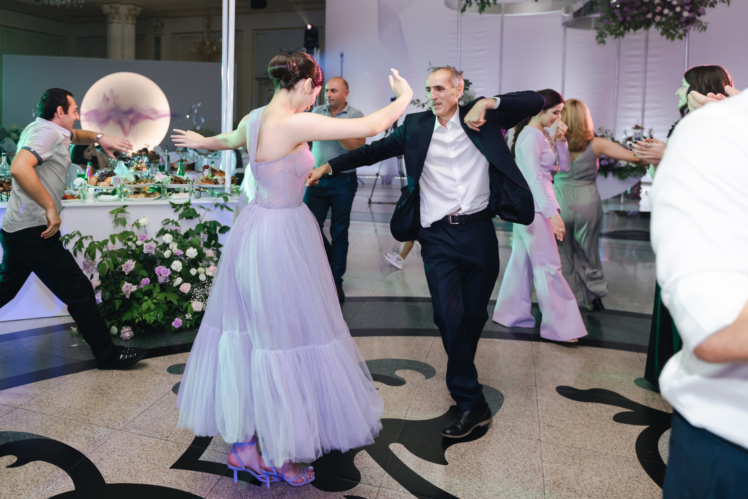 Маис и Мариам. Свадебный фотограф Красноярск Вязьминова Мария