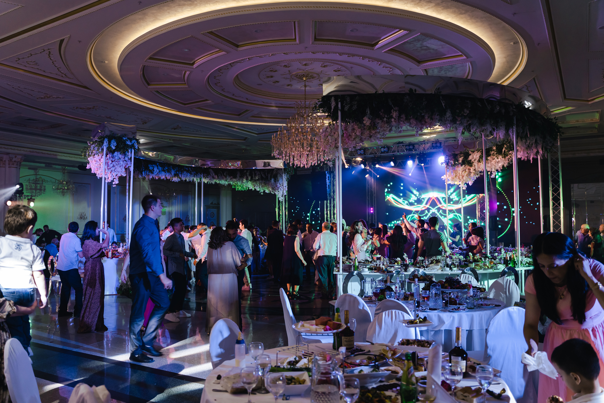 Маис и Мариам. Свадебный фотограф Красноярск Вязьминова Мария