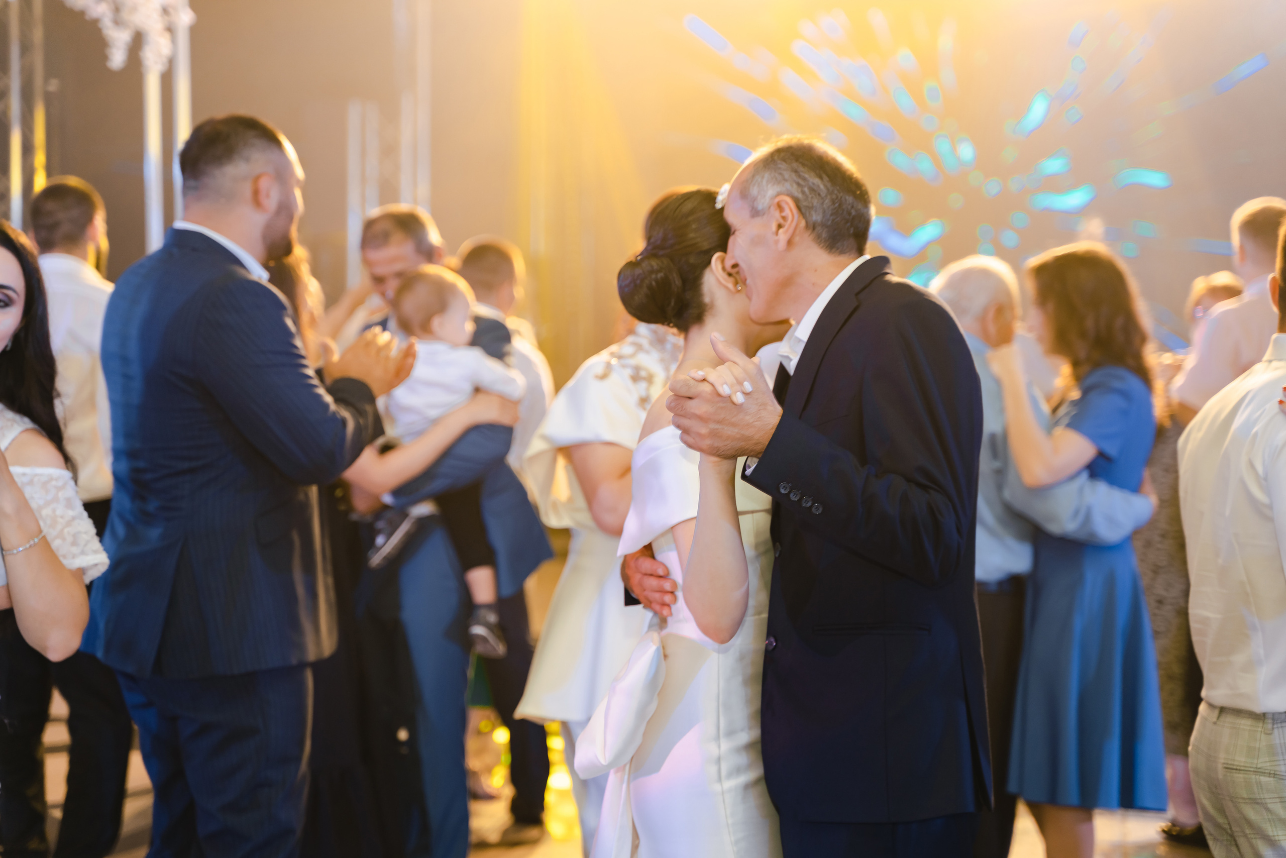 Маис и Мариам. Свадебный фотограф Красноярск Вязьминова Мария