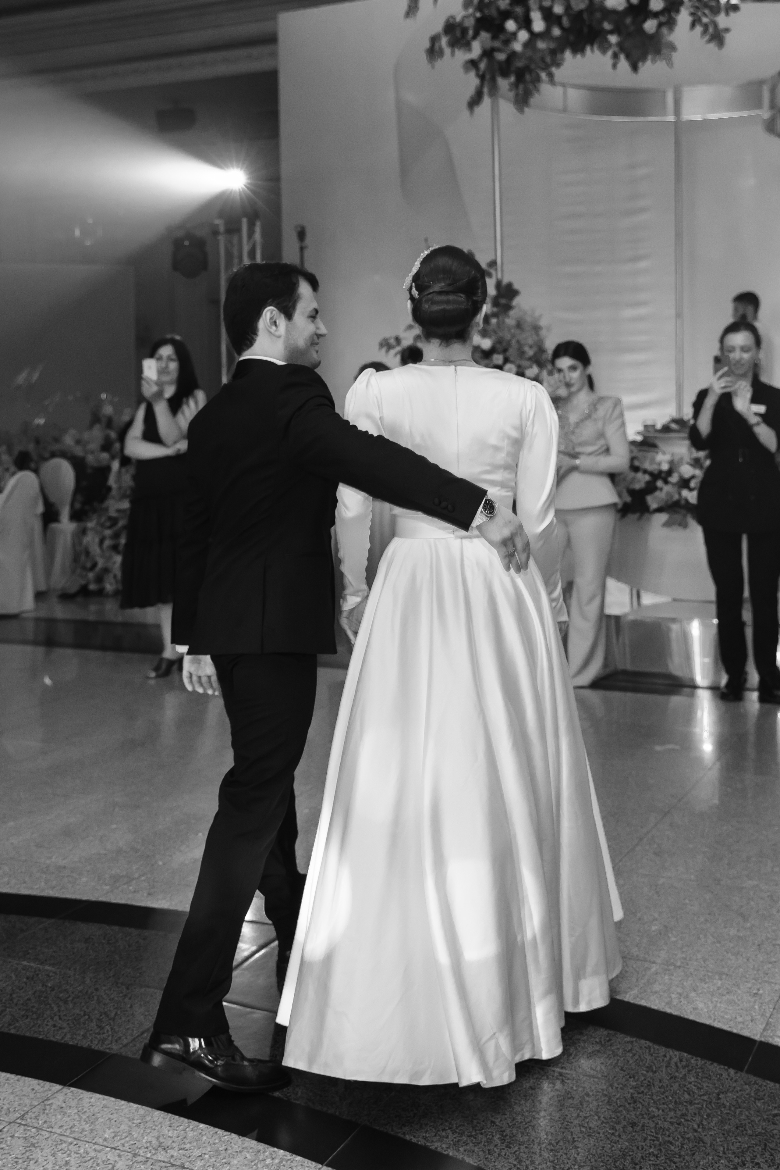 Маис и Мариам. Свадебный фотограф Красноярск Вязьминова Мария