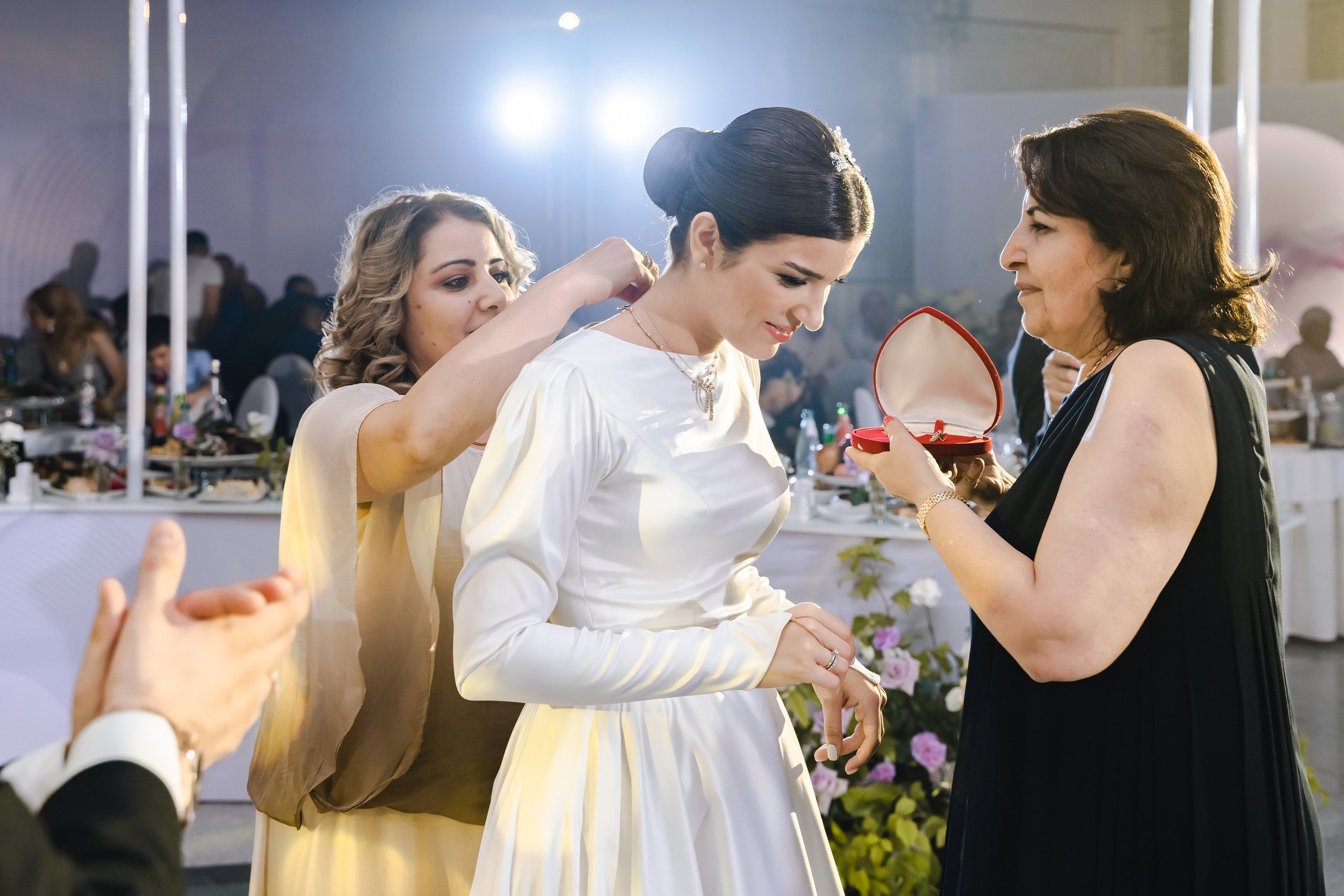 Маис и Мариам. Свадебный фотограф Красноярск Вязьминова Мария