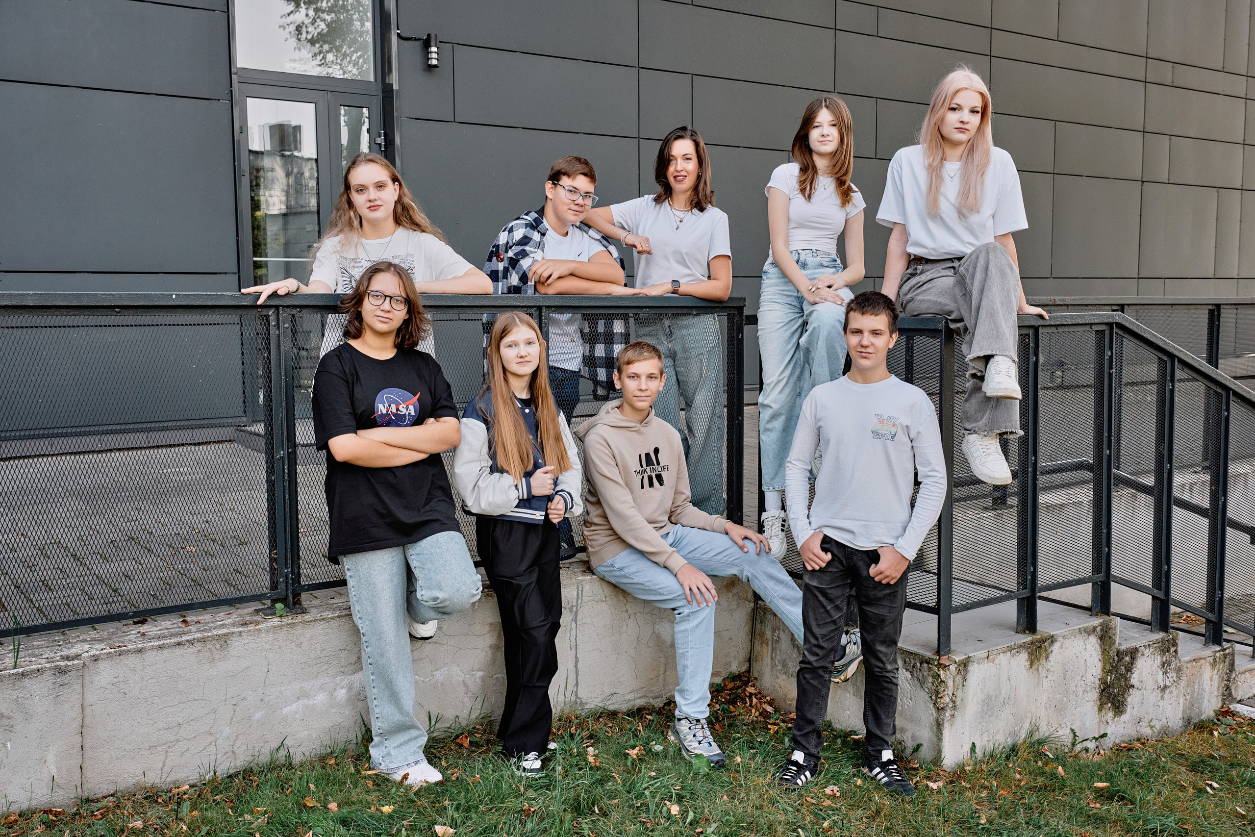 Фотосъёмка в Инновационном культурном центре (ИКЦ) Калуга для выпускных альбомов. Фотограф Меняйло Евгений. Свадьба. Портрет. Репортаж. Семья. Контент