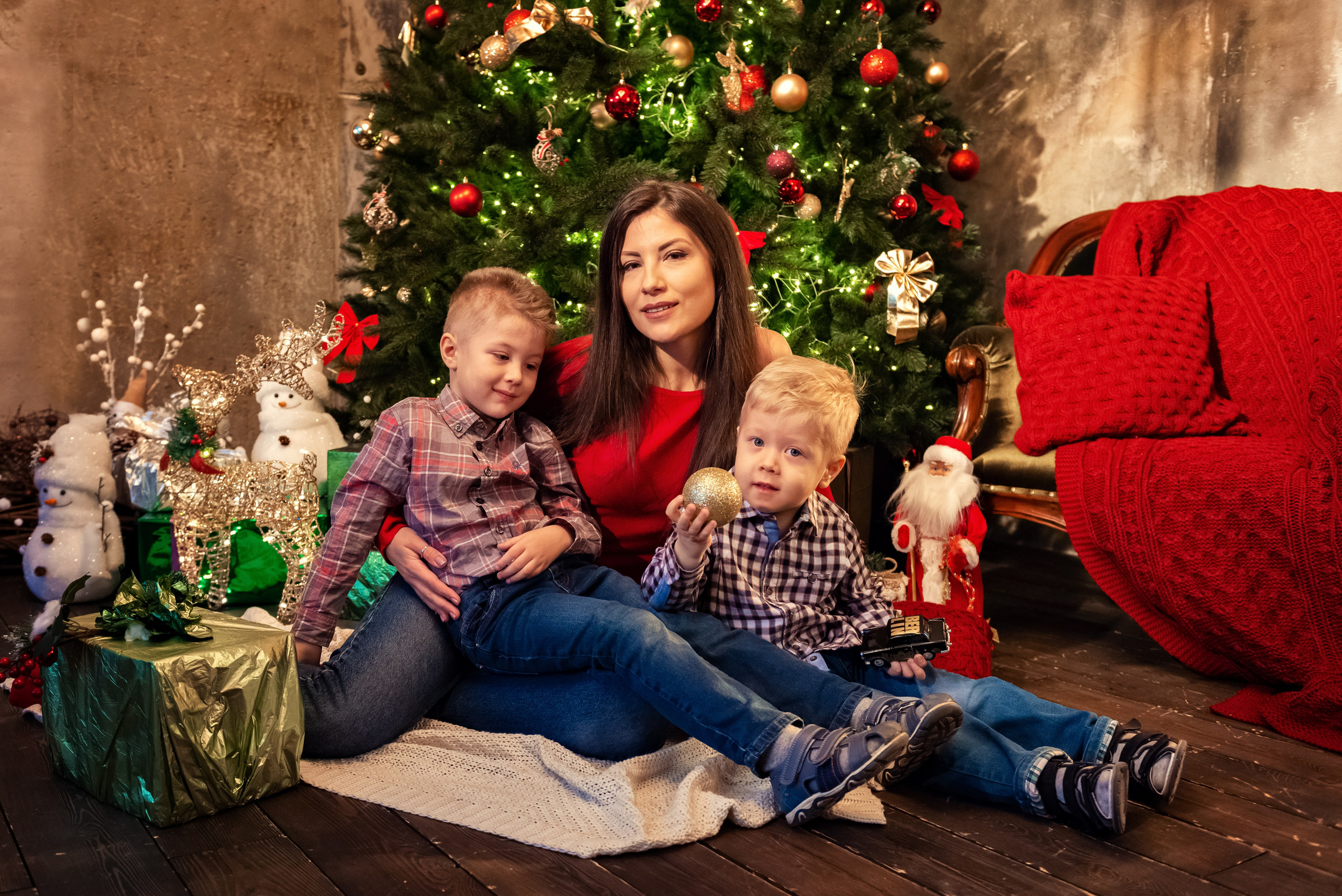 Новогодняя съемка в студии. Фотограф в Витебске Сергей Томашев