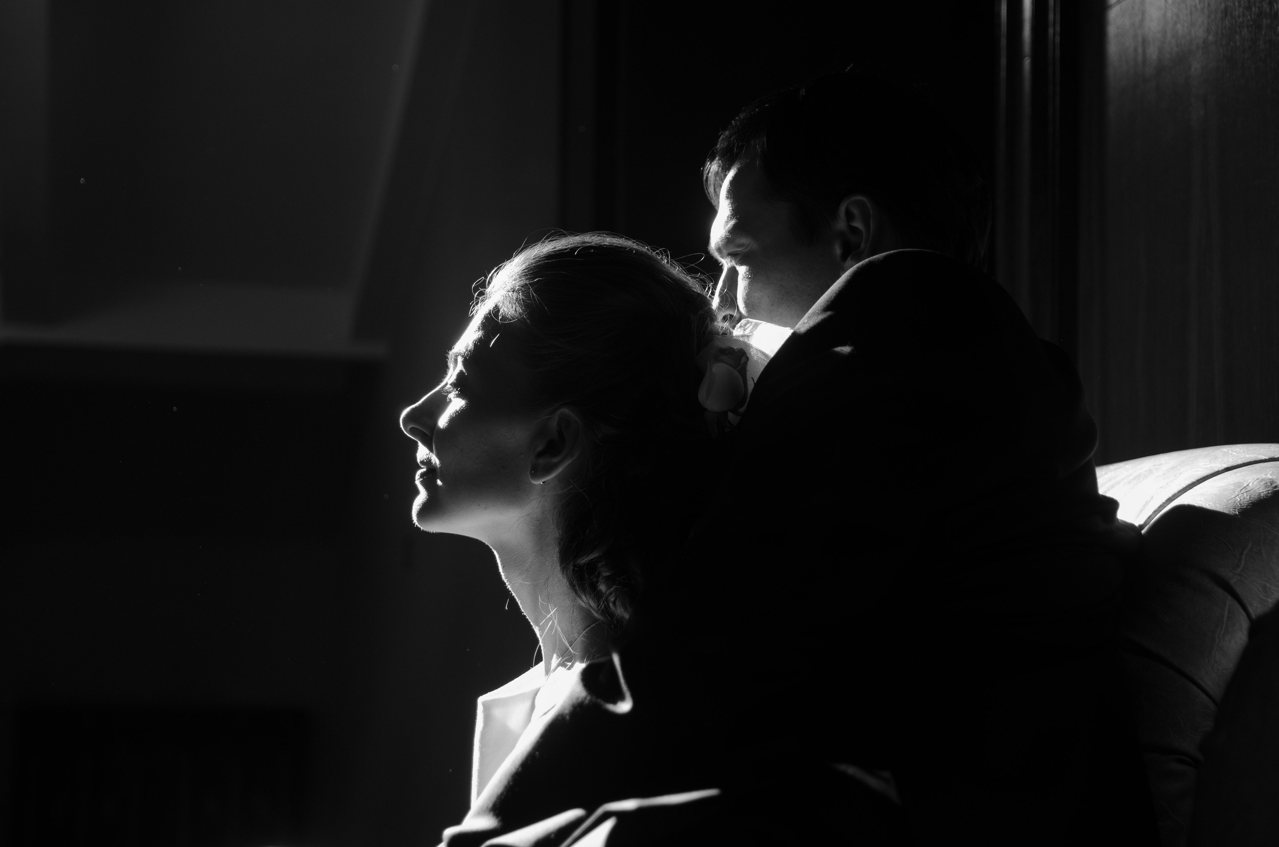 Художественная свадебная фотосессия в городе. Фотограф в Витебске Сергей Томашев