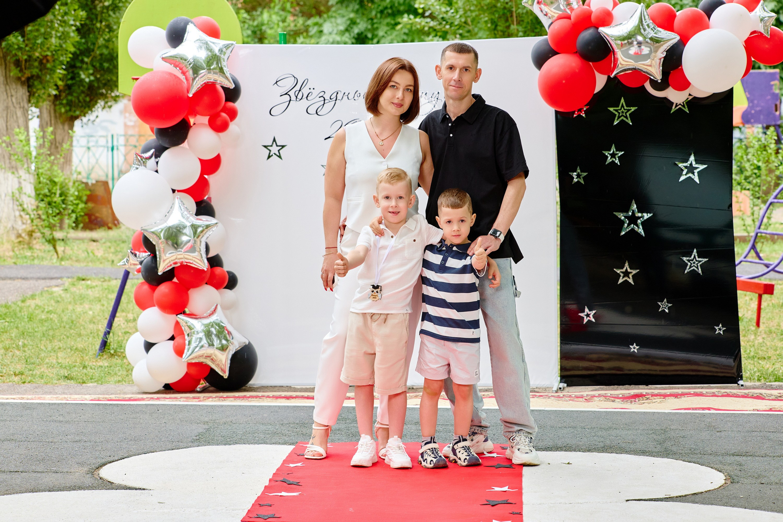 Выпускной 45 сад. Фотограф Выпускные альбомы Таганрог Сергей Коробченко