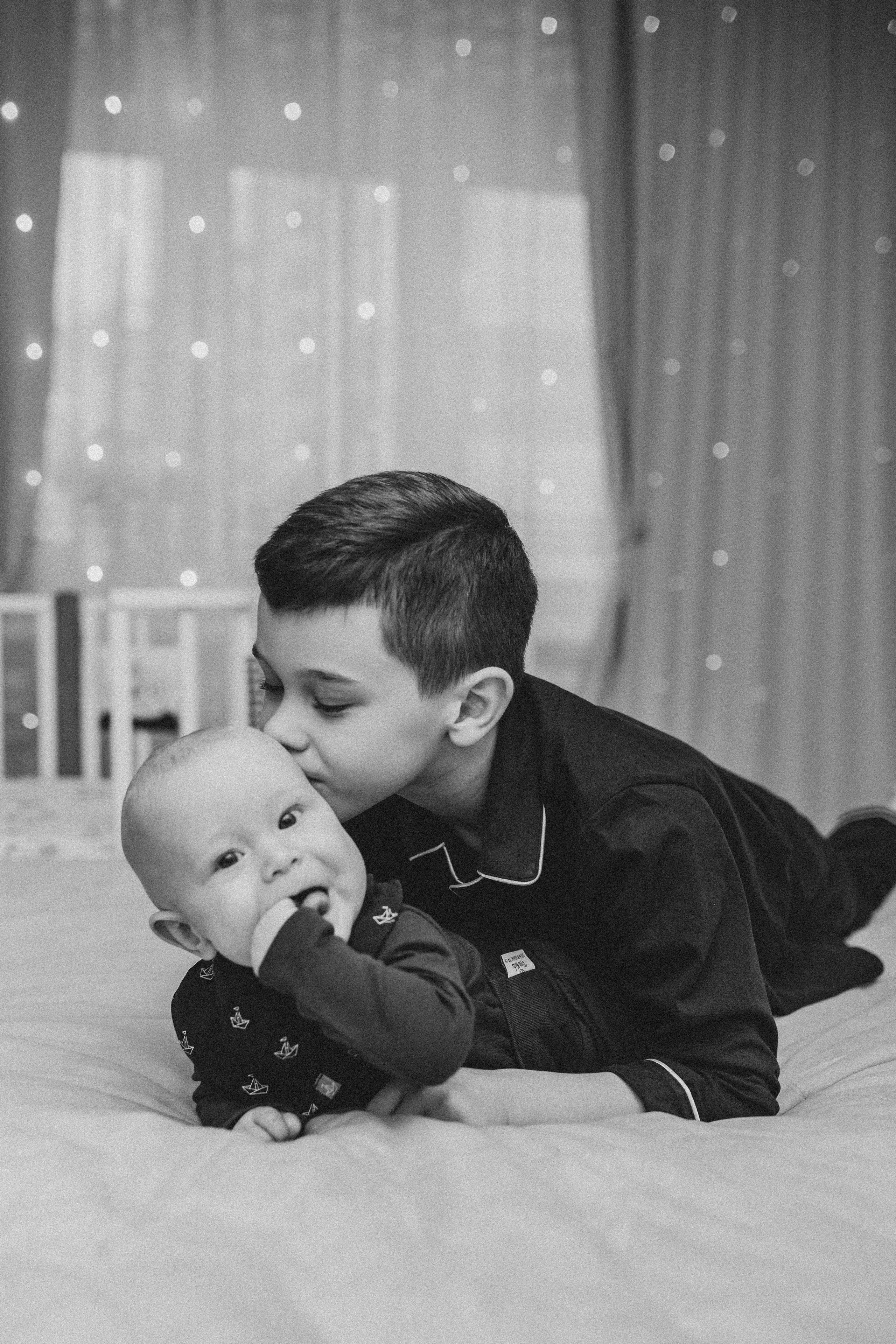 Саша, Кристина, Богдан, Степа. Семейный и домашний фотограф в Москве и МО Королева Валерия