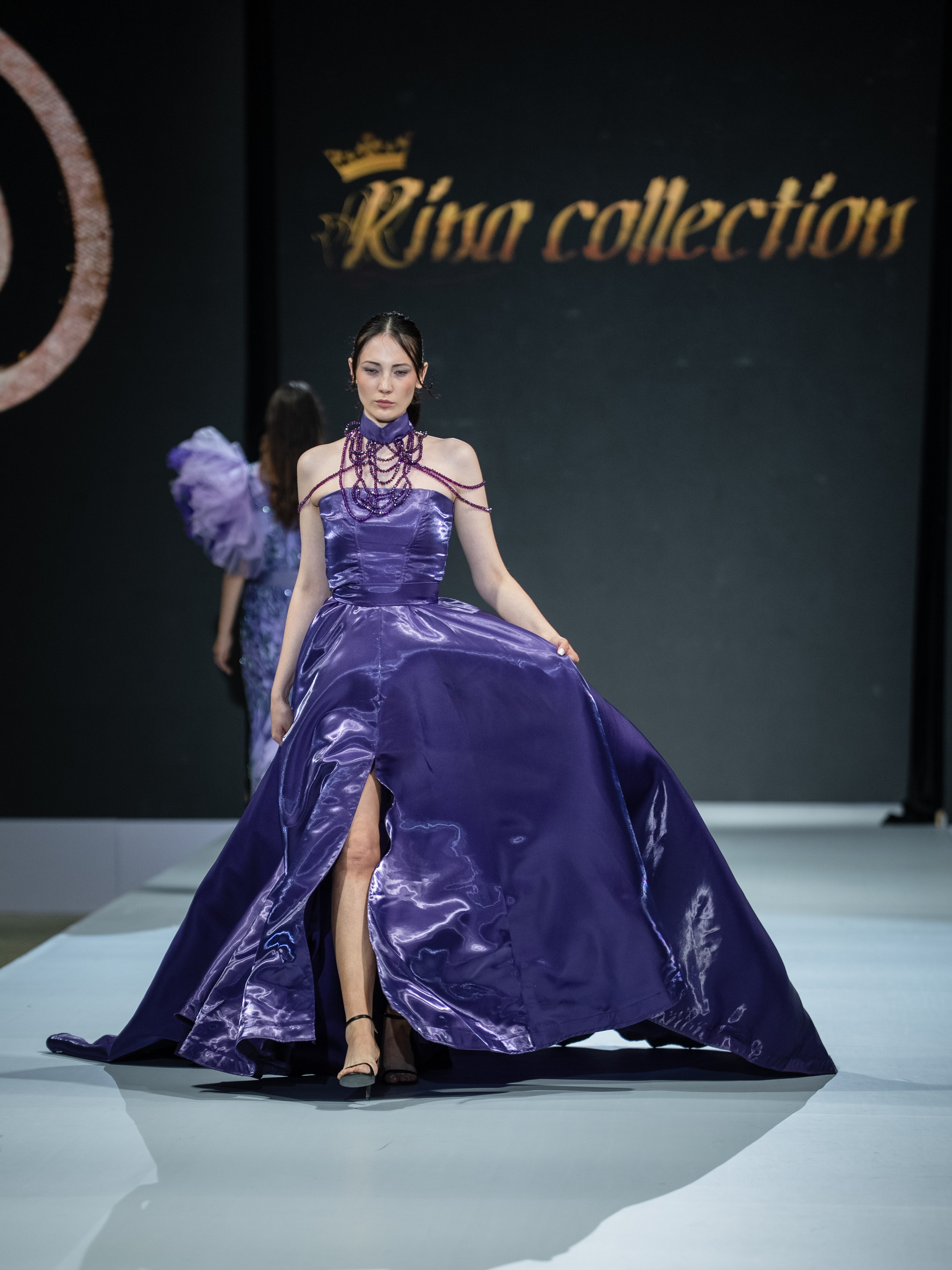 EURASIAN FASHION WEEK Rina Collection. Сайт Алматинского НЮ АРТ, будуар и фэшн фотографа Дениса Карпенко