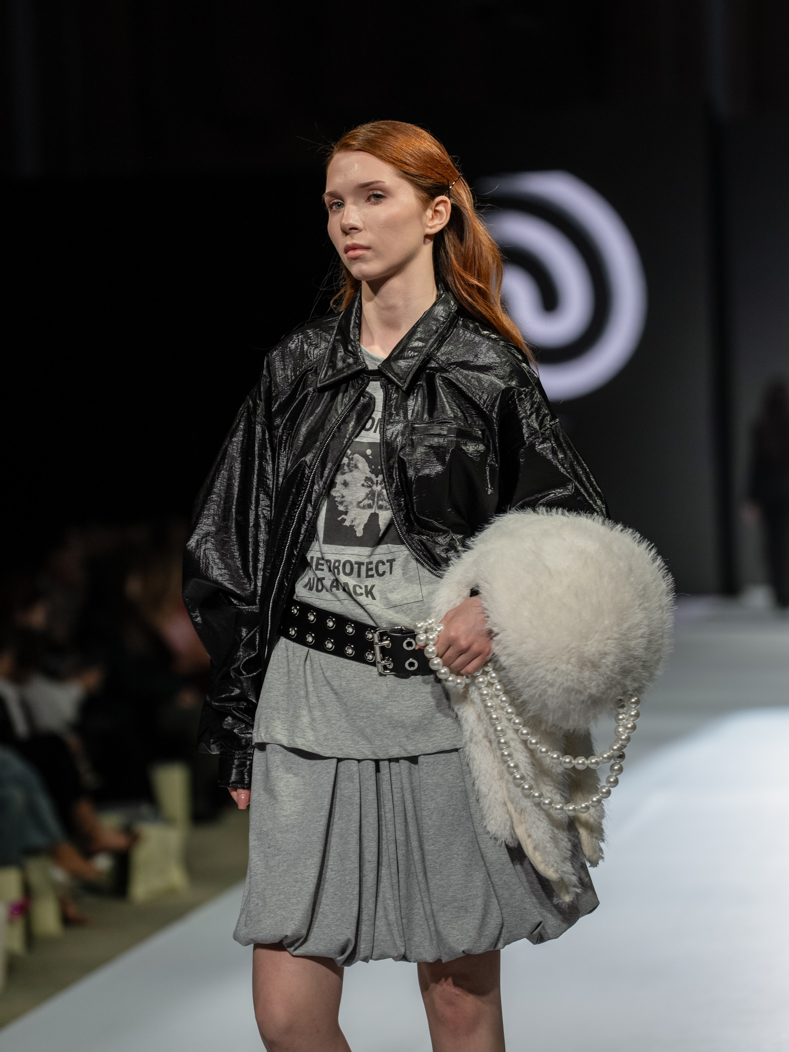 EURASIAN FASHION WEEK Vegan Tiger. Сайт Алматинского НЮ АРТ, будуар и фэшн фотографа Дениса Карпенко