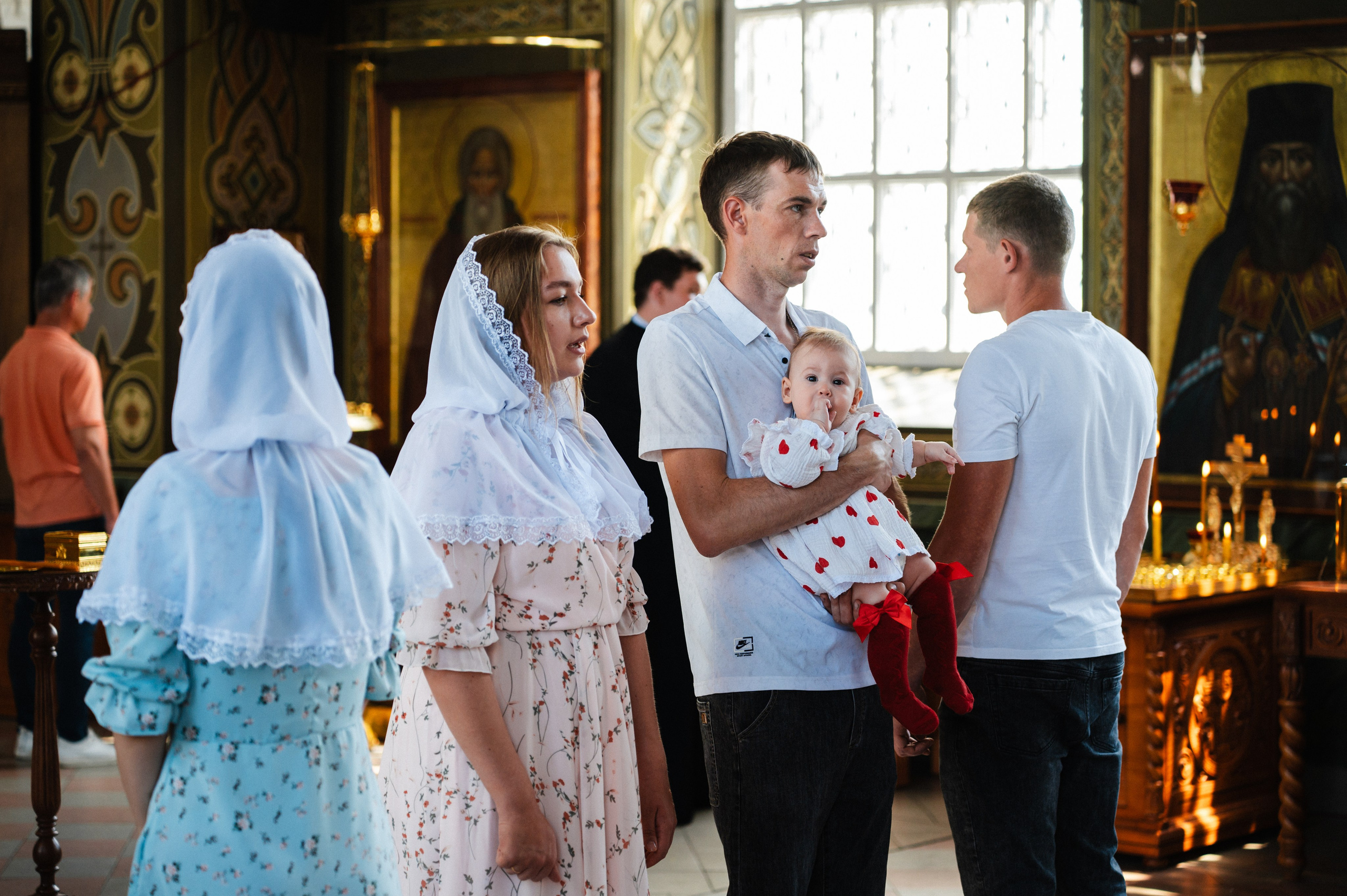 Таинство Крещения Дарьи (Храм Преполовения Пятидесятницы). Фотограф Ярута Оксана / Ростов-на-Дону