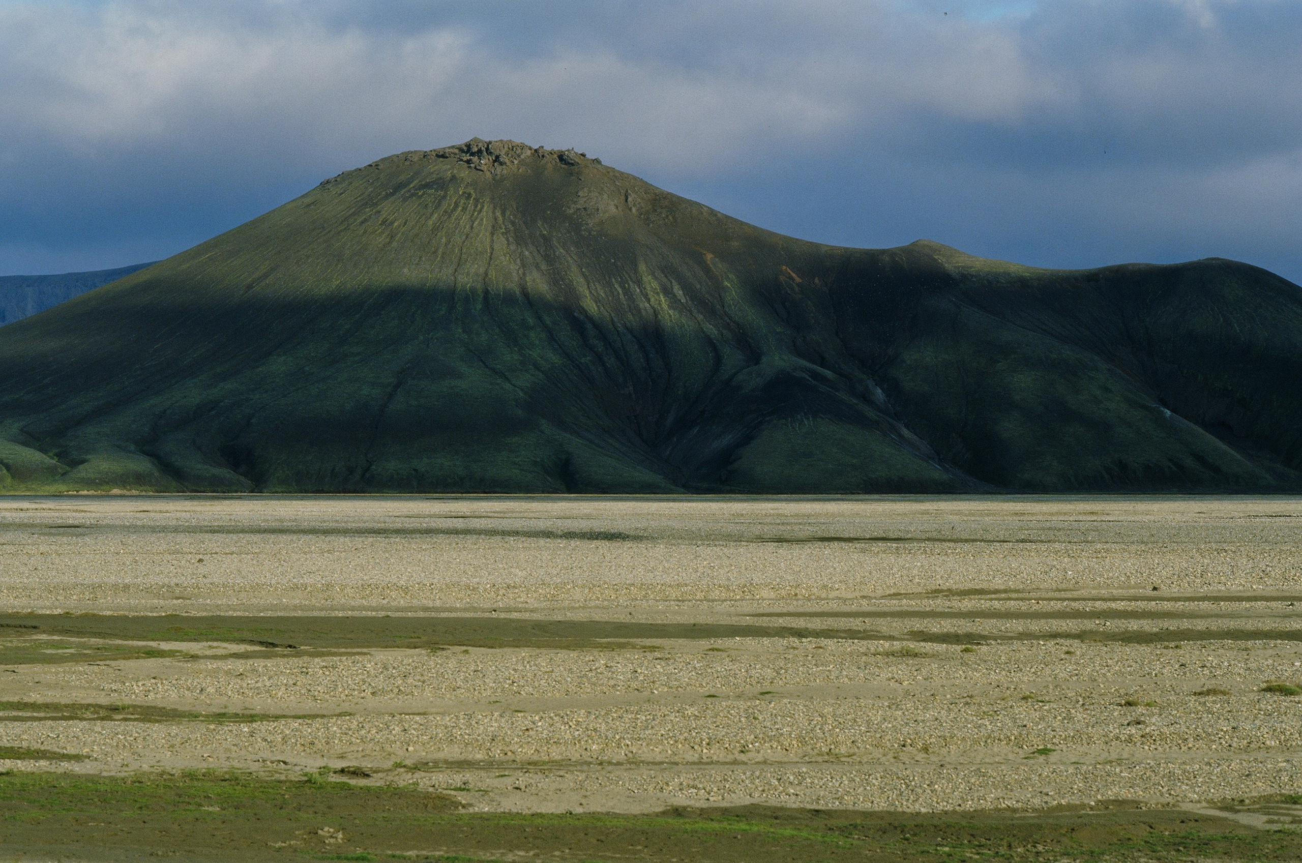 Human // iceland, f225 IV. EVER EXPOSED
