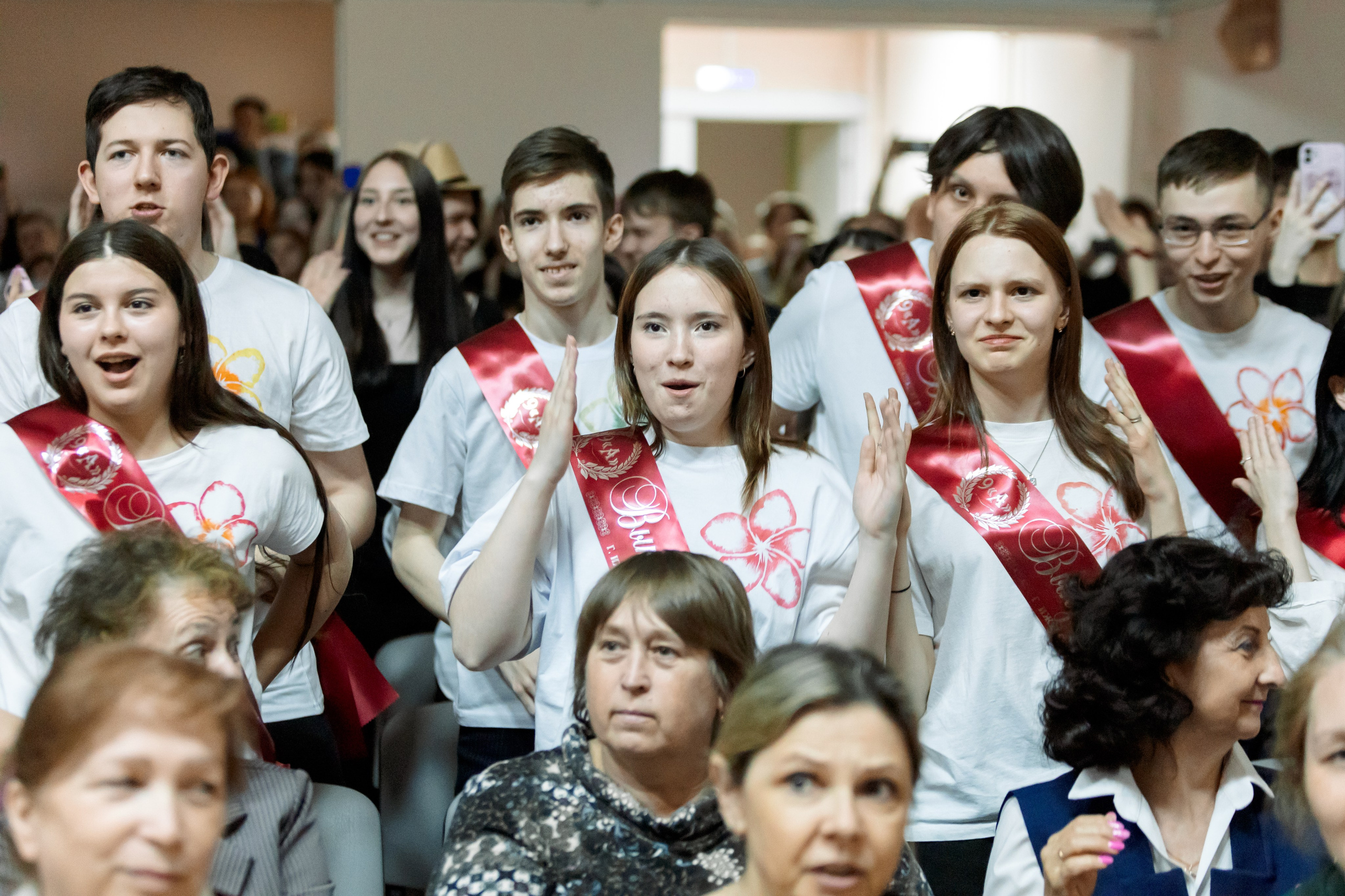 Выпускной шк 88 9-е кл. 24.05.2024. Свадебный и Семейный фотограф г. Ижевск Гульназ Солдатова. Гульназ фото