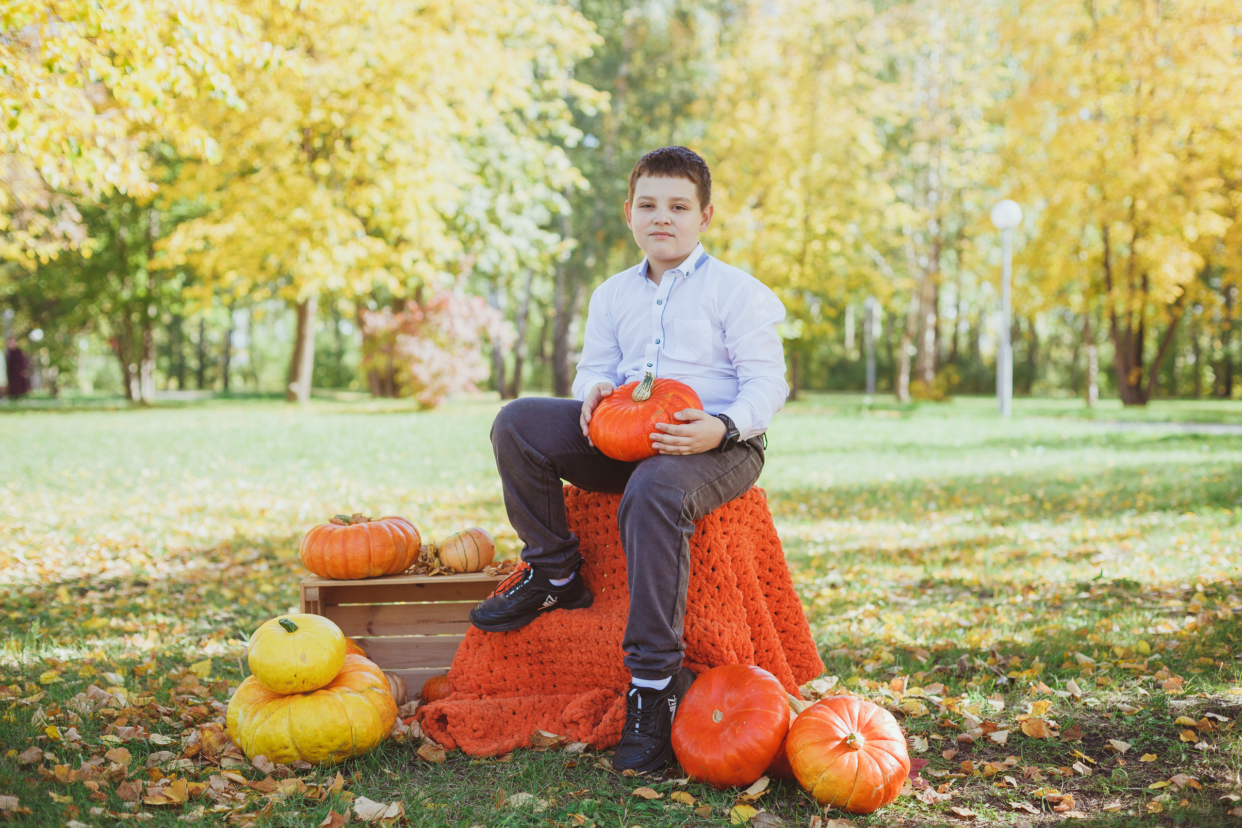 Школьная фотосессия на 31 августа. 1,2,3 сентября. Портреты детей 4-6 штук. Групповые общие 2-5 шт. Цена 450р. (1). Семейный и детский фотограф в Сухом Логу Ольга Кайгородова