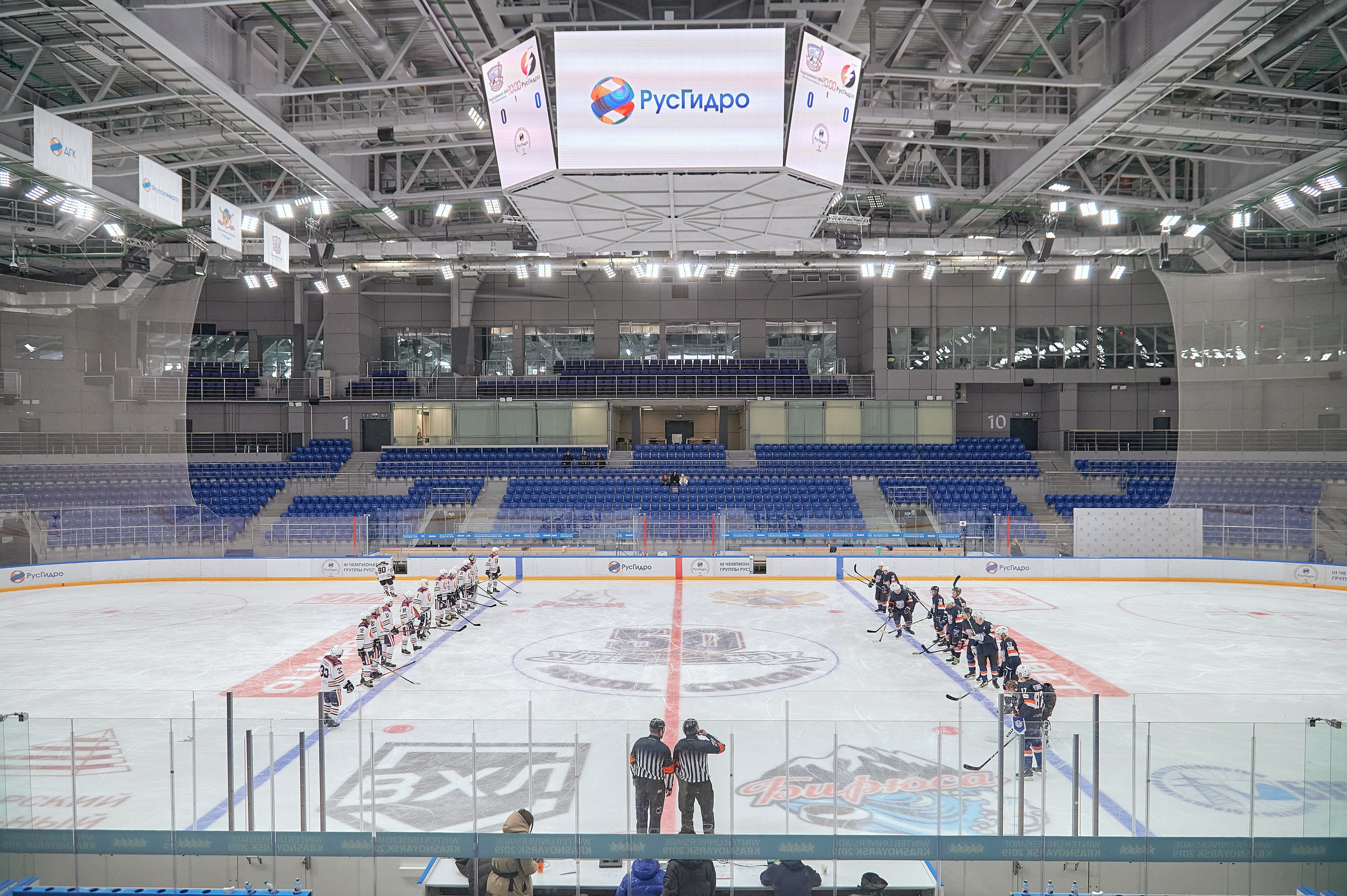 Портфолио репортажной фотосъёмки: Кристалл арена — Хоккей — РусГидро. Фотограф Яковлев Роман — Красноярск