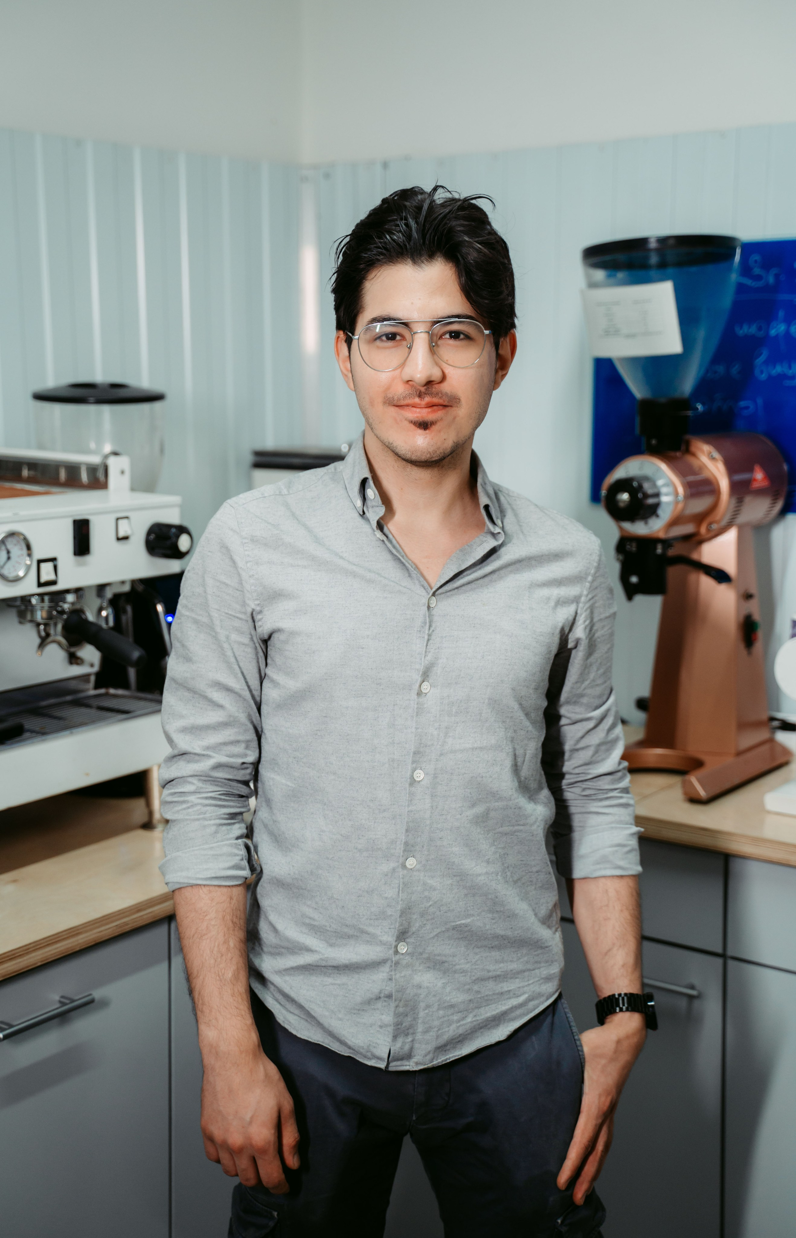 Ботаника / команда и предприятие кофейни из Казани. Саша Копылов, фотограф в Казани