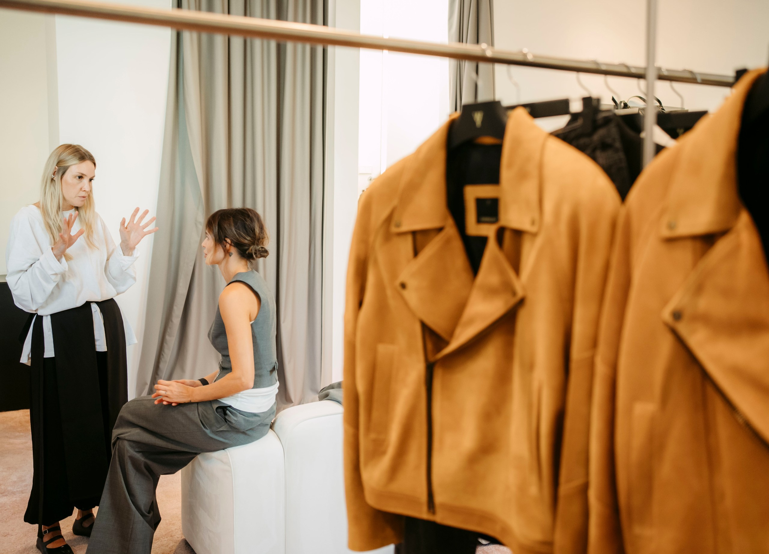 YULIAWAVE х FRWL. Саша Копылов, фотограф в Казани