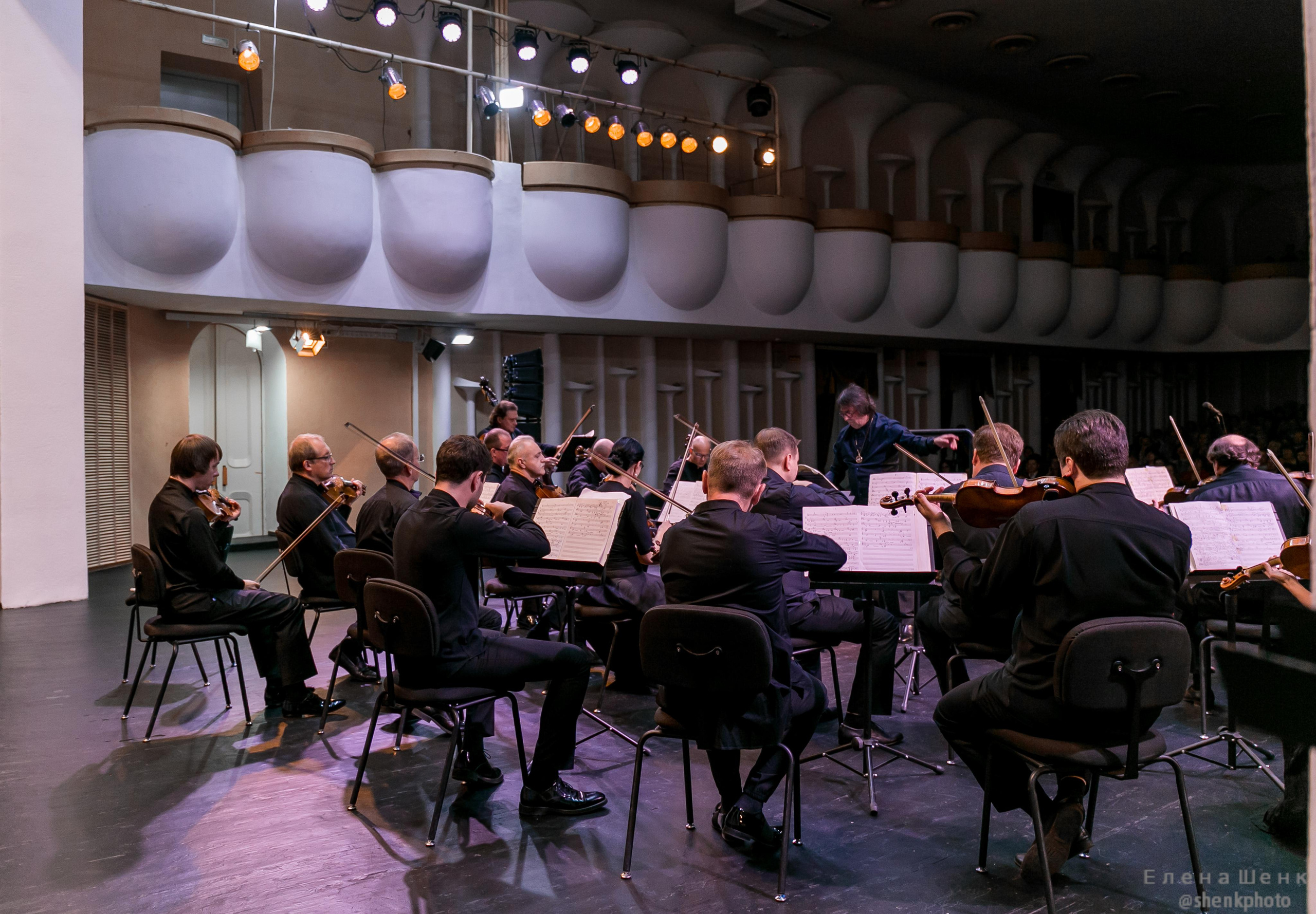 Михаил Пореченков. Филармония. Стихи Маяковского. Фотограф Таинства Крещения в Москве и Ростове-на- Дону Елена Шенк