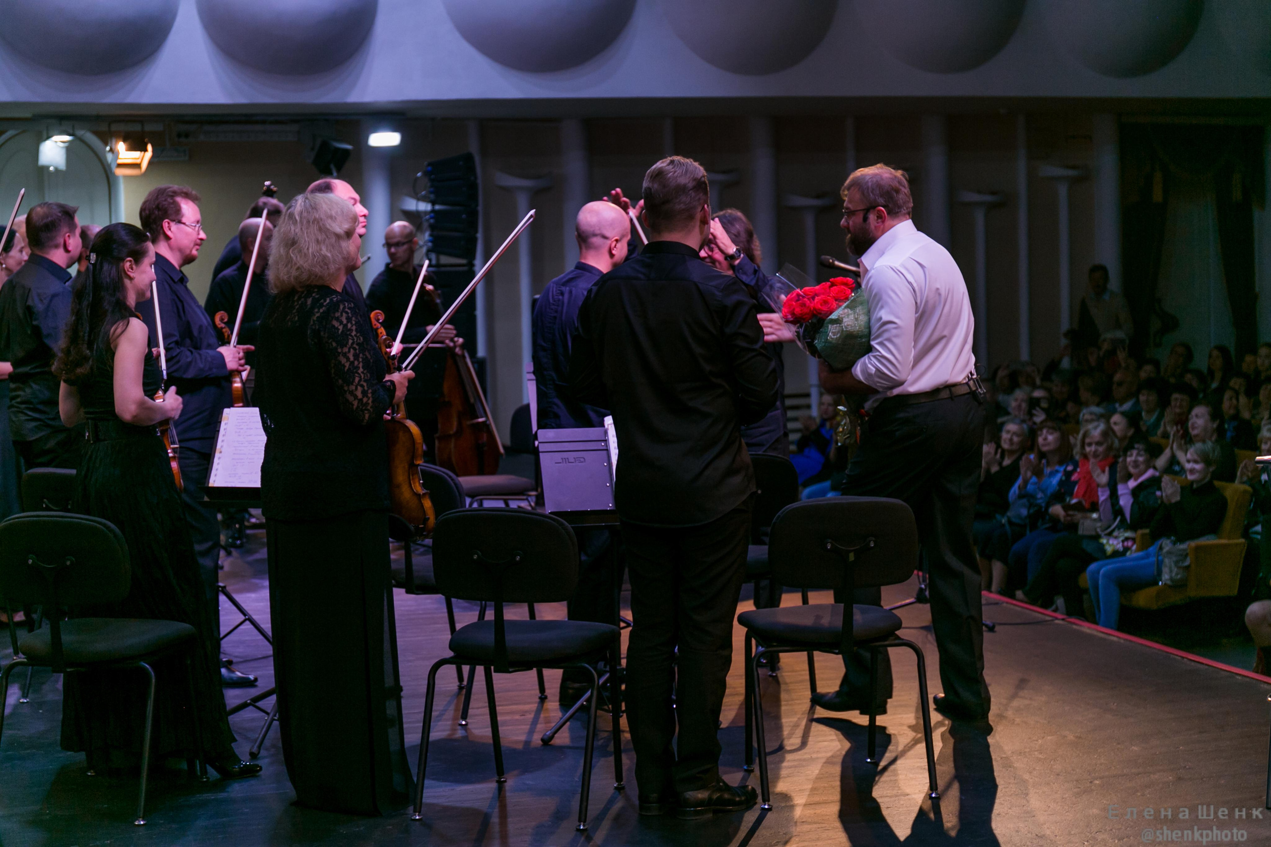 Михаил Пореченков. Филармония. Стихи Маяковского. Фотограф Таинства Крещения в Москве и Ростове-на- Дону Елена Шенк