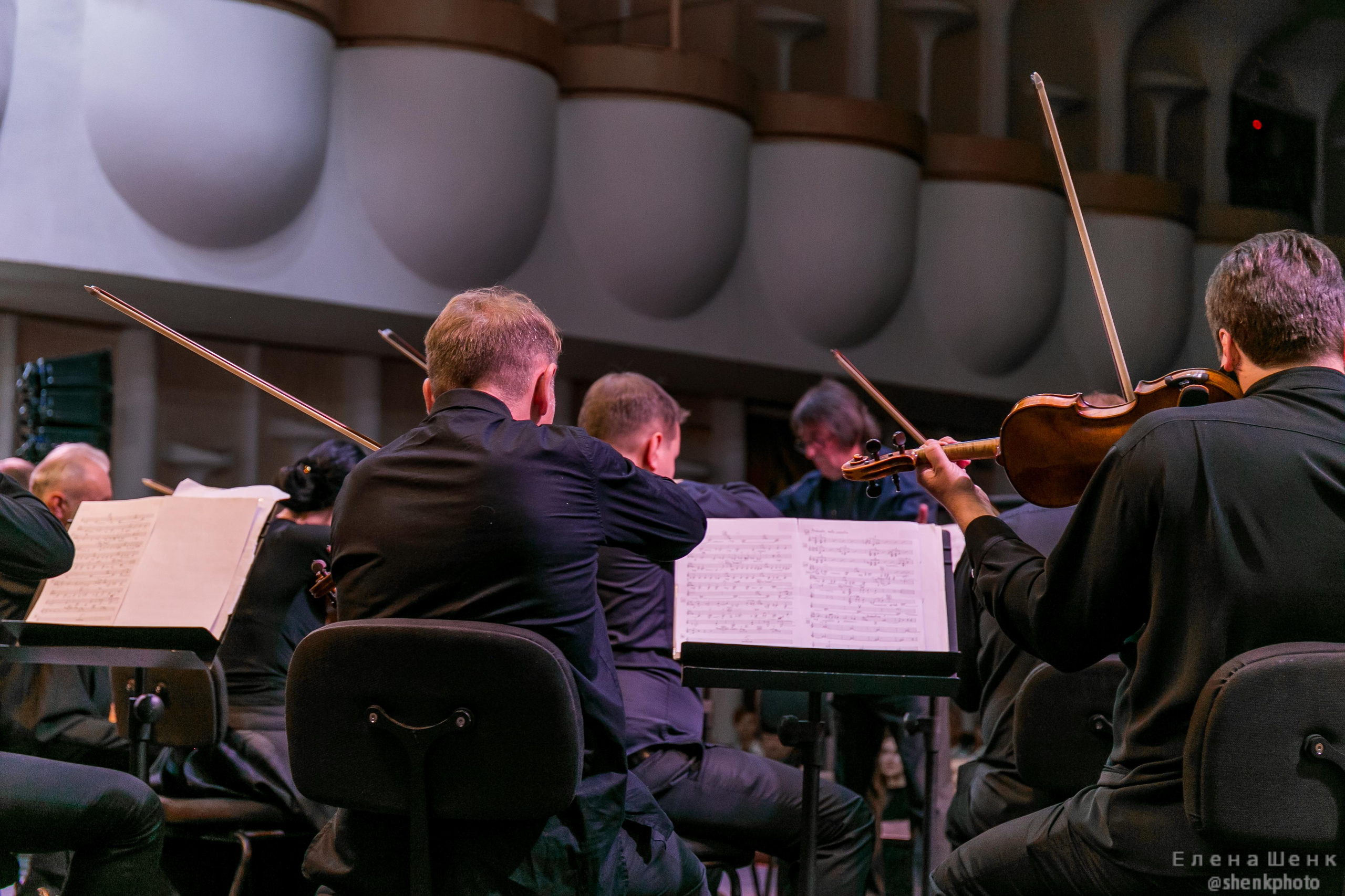 Михаил Пореченков. Филармония. Стихи Маяковского. Фотограф Таинства Крещения в Москве и Ростове-на- Дону Елена Шенк