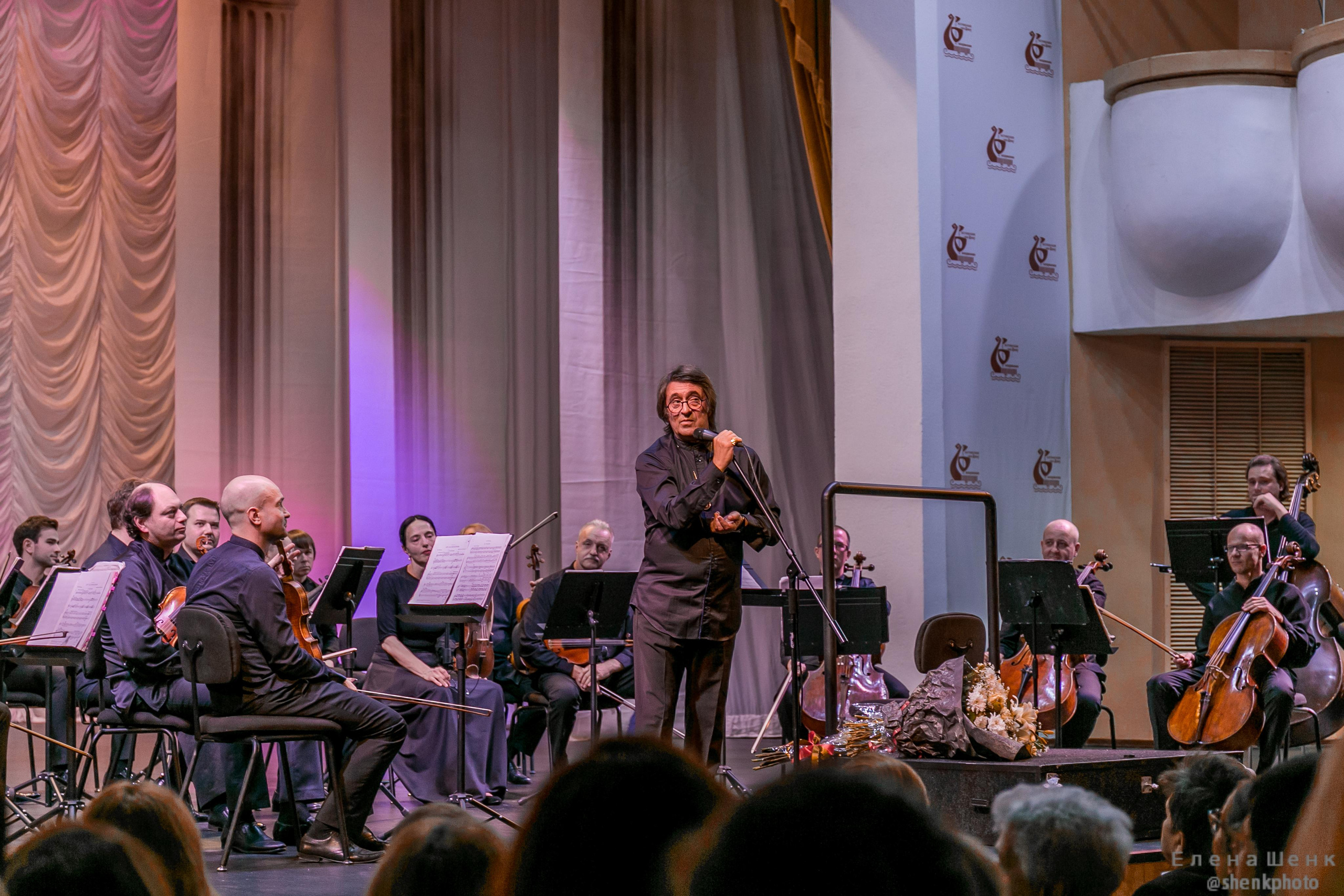 Михаил Пореченков. Филармония. Стихи Маяковского. Фотограф Таинства Крещения в Москве и Ростове-на- Дону Елена Шенк