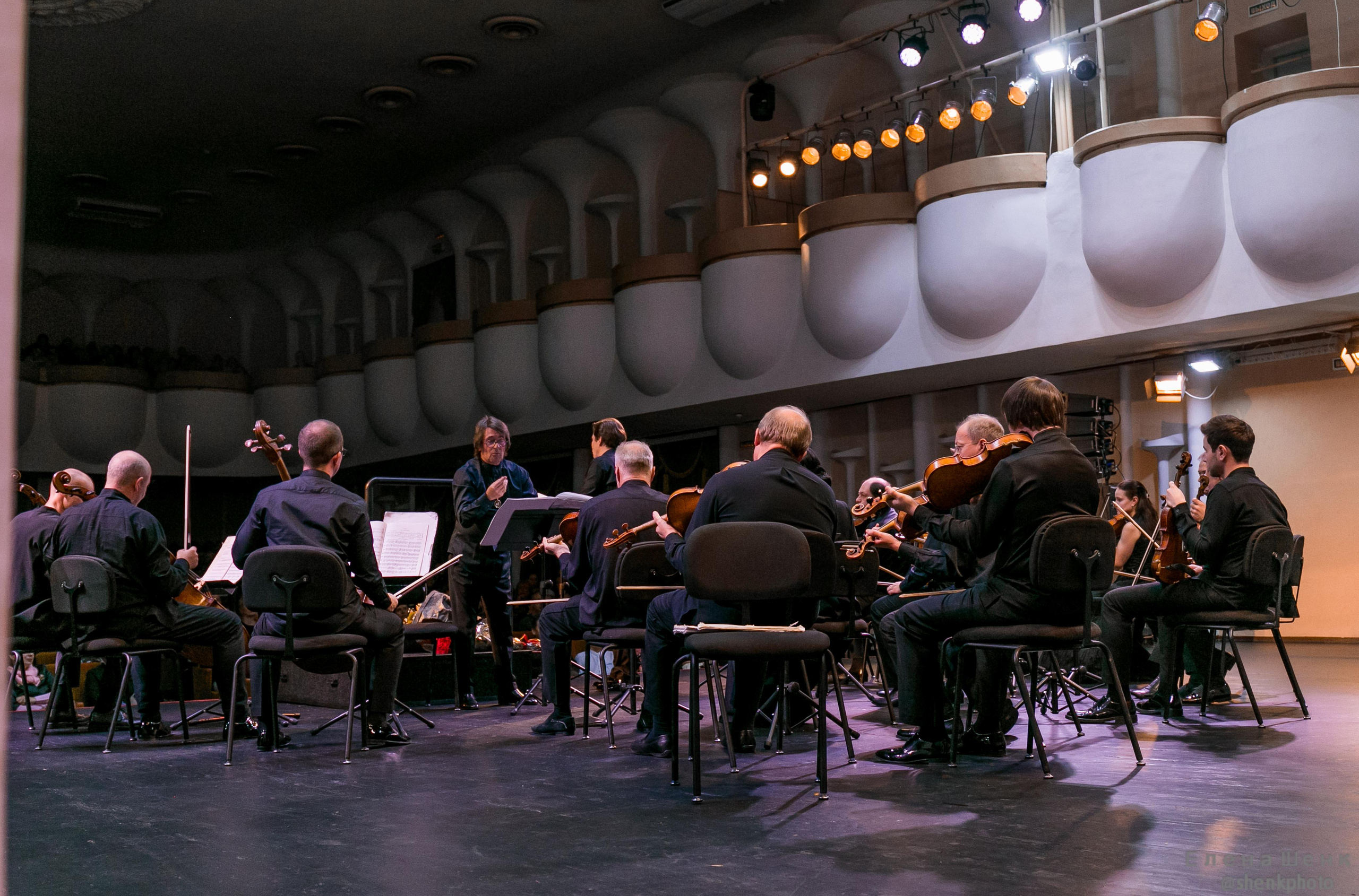 Михаил Пореченков. Филармония. Стихи Маяковского. Фотограф Таинства Крещения в Москве и Ростове-на- Дону Елена Шенк