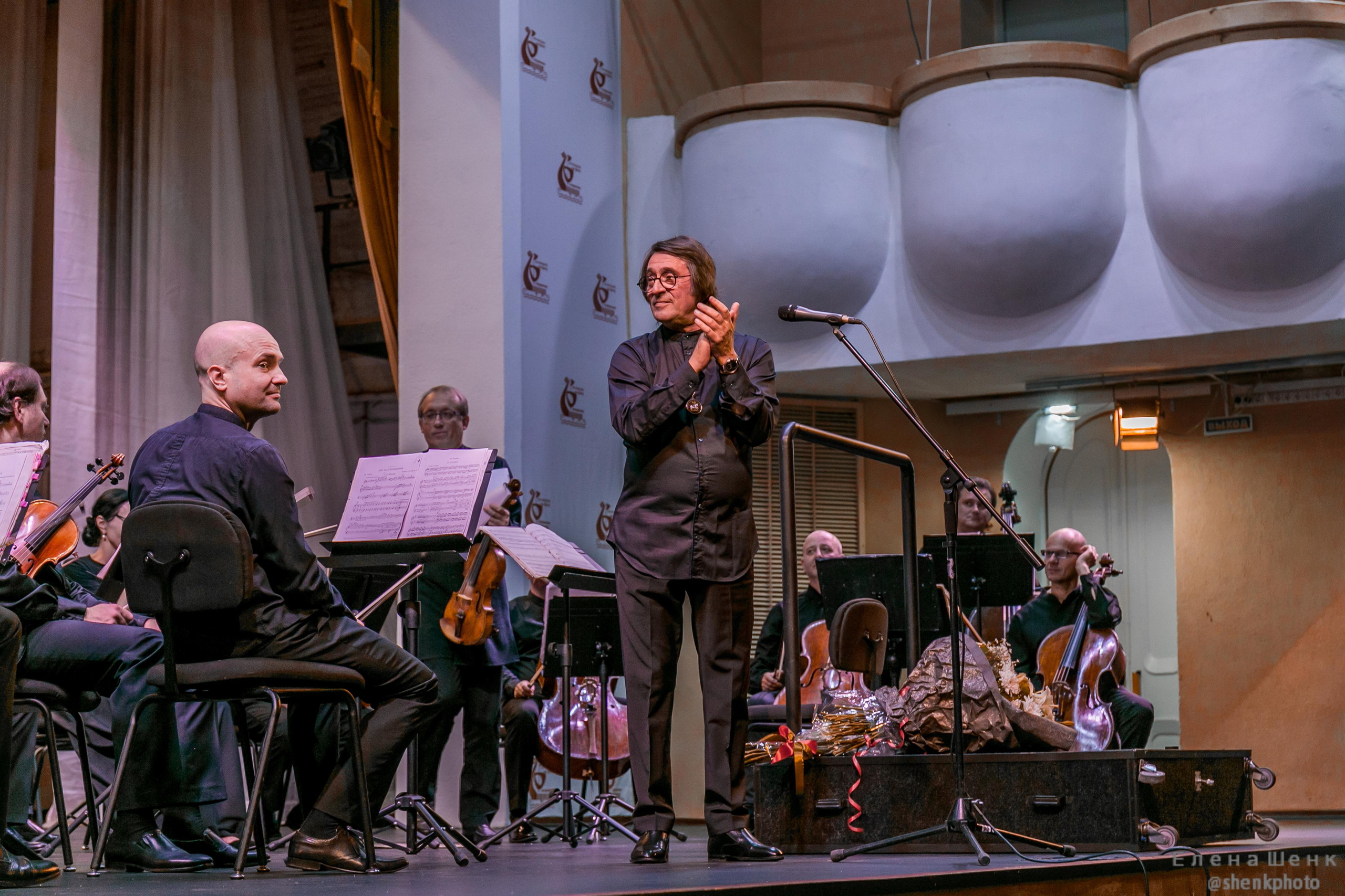 Михаил Пореченков. Филармония. Стихи Маяковского. Фотограф Таинства Крещения в Москве и Ростове-на- Дону Елена Шенк