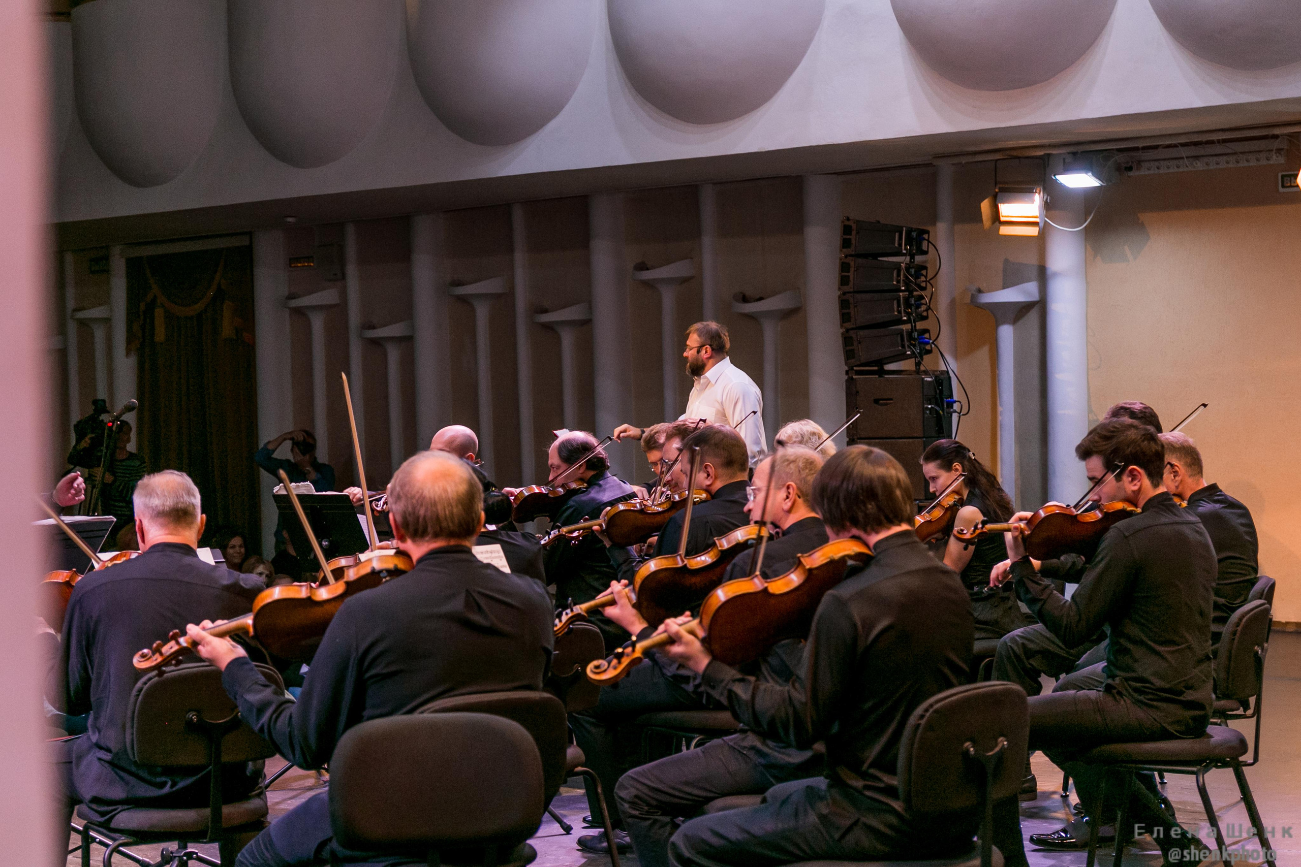 Михаил Пореченков. Филармония. Стихи Маяковского. Фотограф Таинства Крещения в Москве и Ростове-на- Дону Елена Шенк
