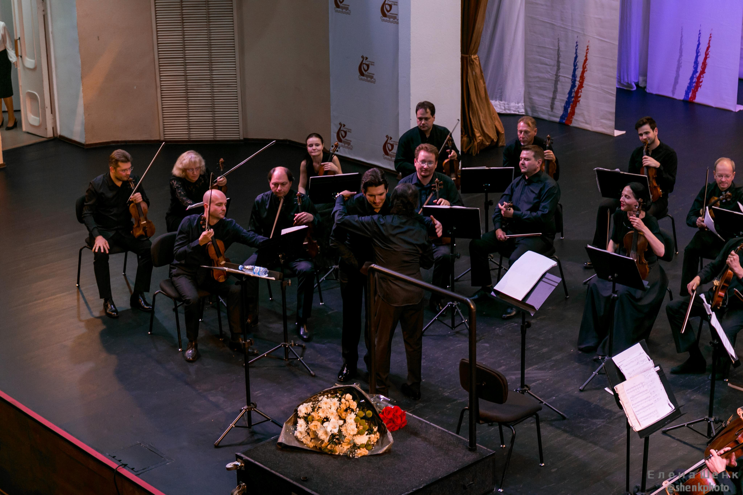 Михаил Пореченков. Филармония. Стихи Маяковского. Фотограф Таинства Крещения в Москве и Ростове-на- Дону Елена Шенк