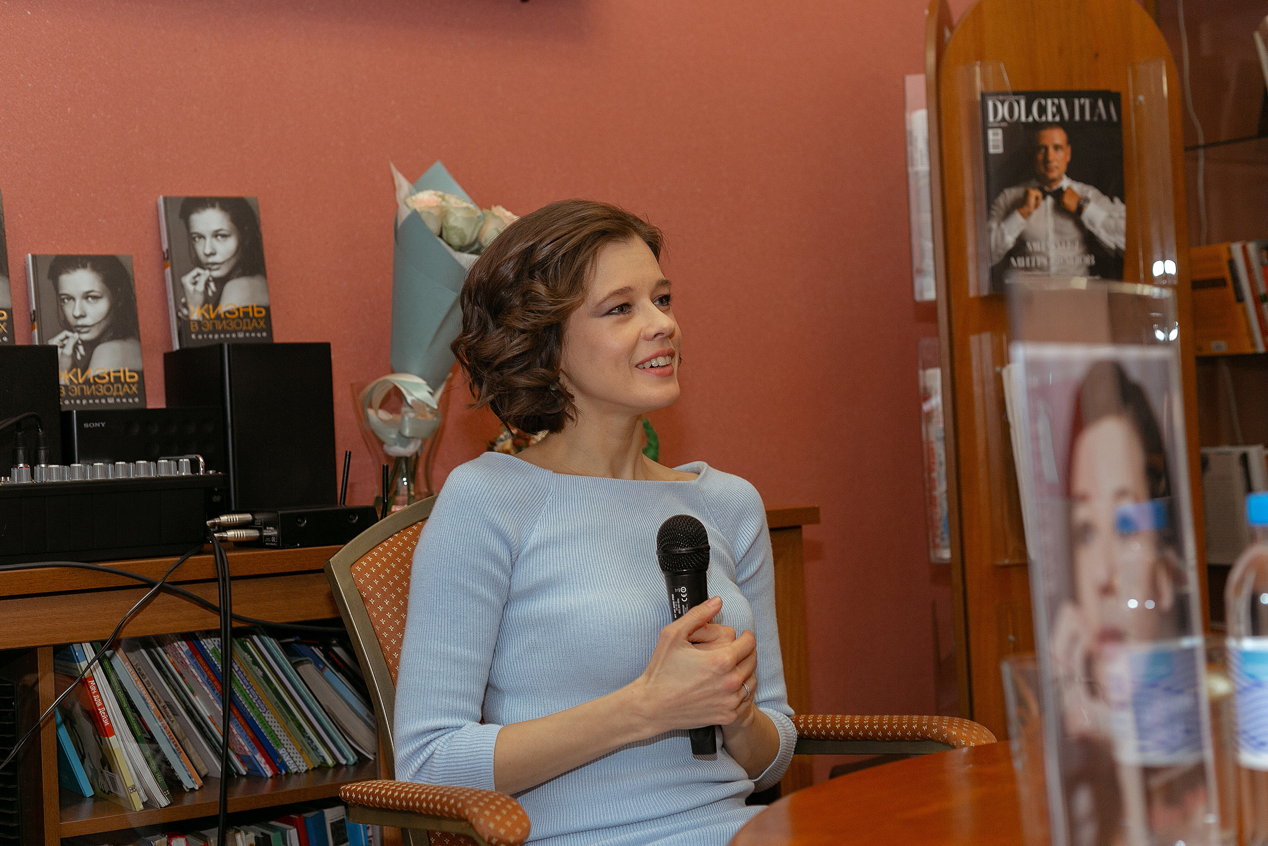 Катерина Шпица. Встреча с читателями. Фотограф Таинства Крещения в Москве и Ростове-на- Дону Елена Шенк