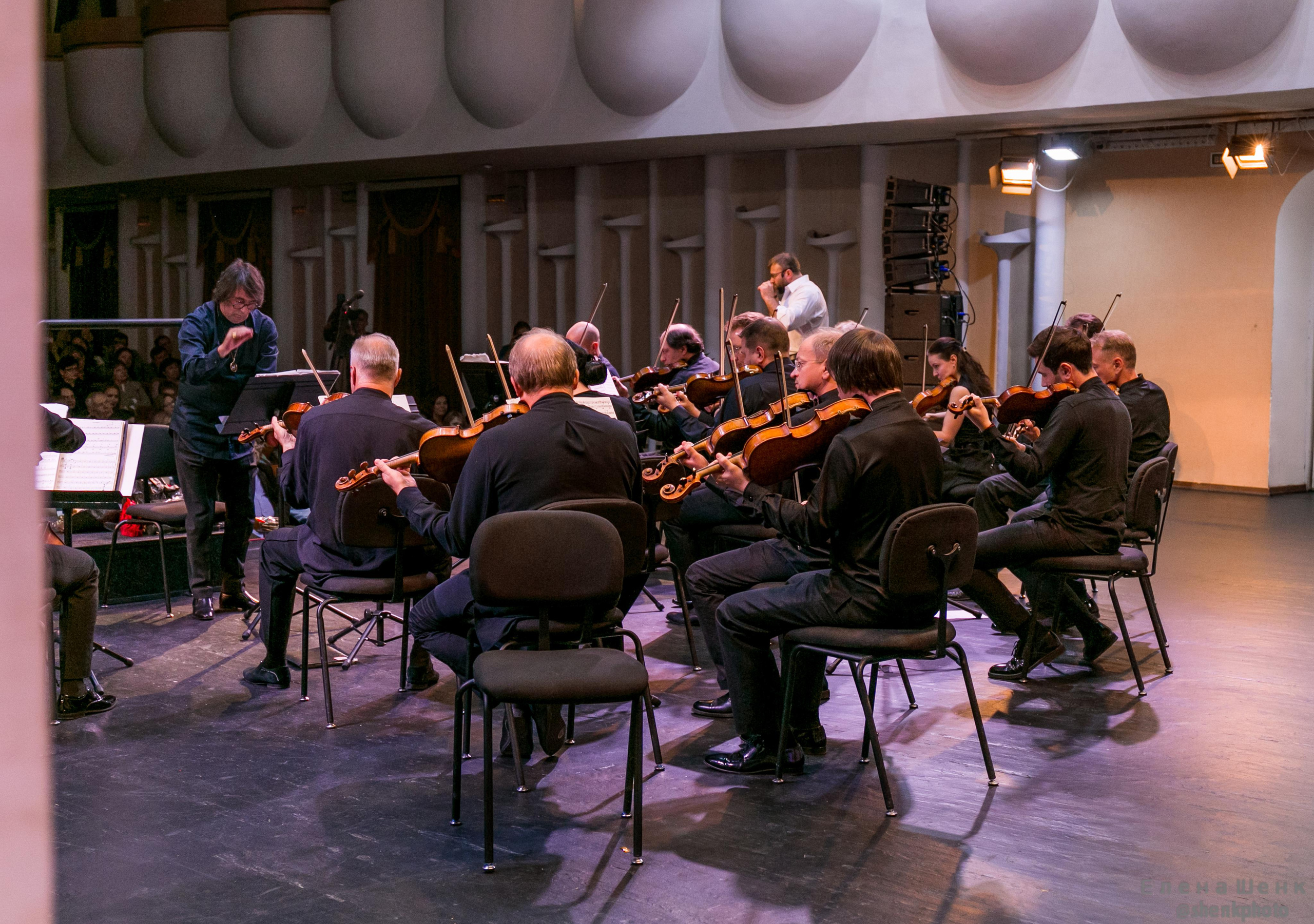 Михаил Пореченков. Филармония. Стихи Маяковского. Фотограф Таинства Крещения в Москве и Ростове-на- Дону Елена Шенк