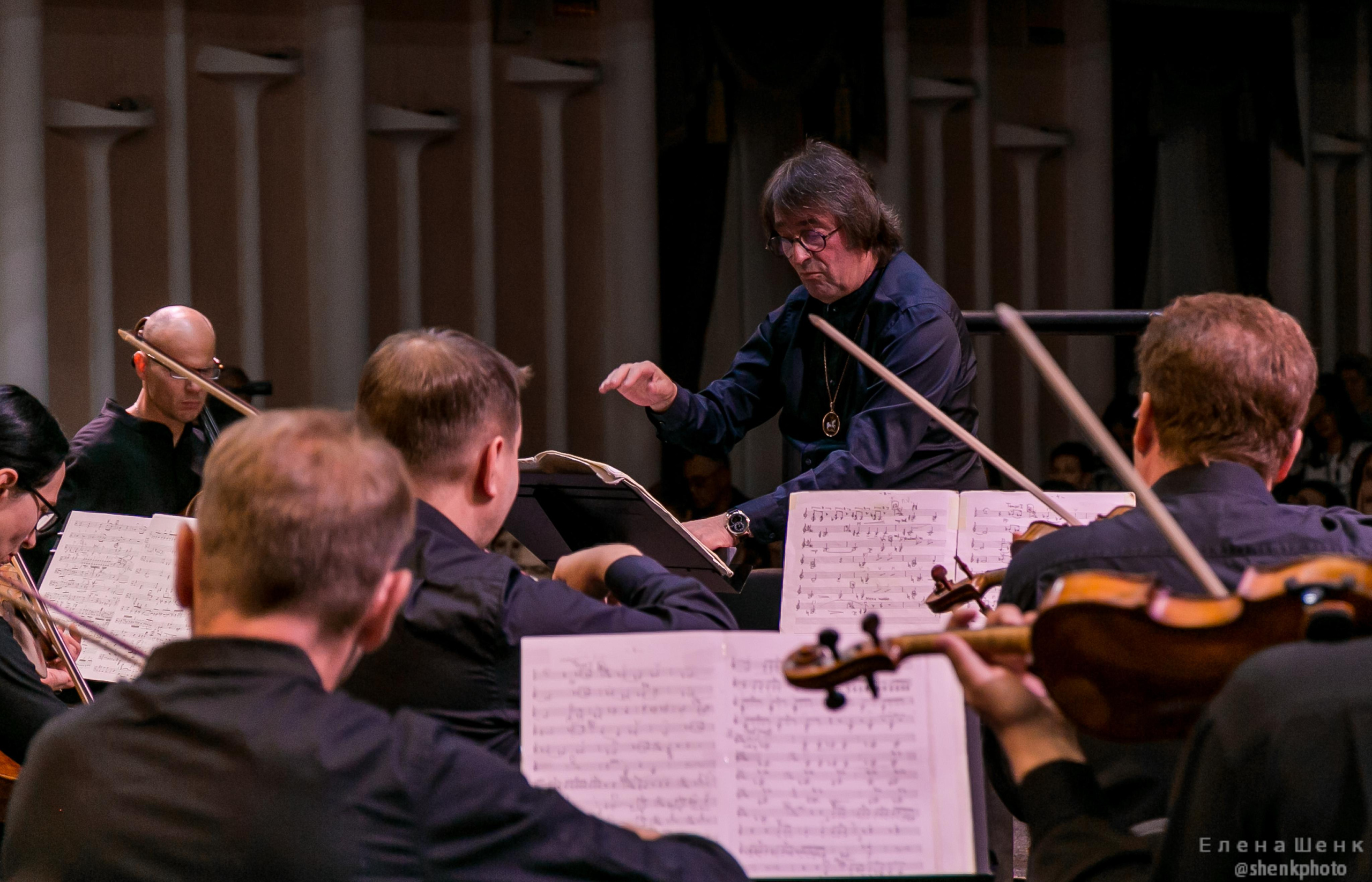 Михаил Пореченков. Филармония. Стихи Маяковского. Фотограф Таинства Крещения в Москве и Ростове-на- Дону Елена Шенк