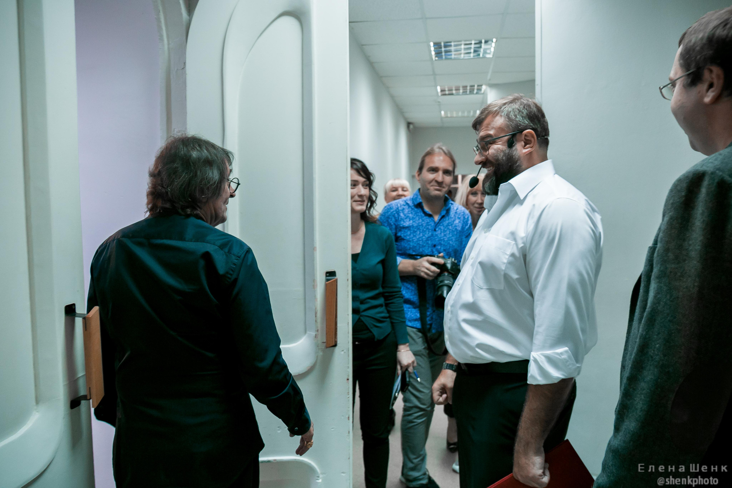 Михаил Пореченков. Филармония. Стихи Маяковского. Фотограф Таинства Крещения в Москве и Ростове-на- Дону Елена Шенк