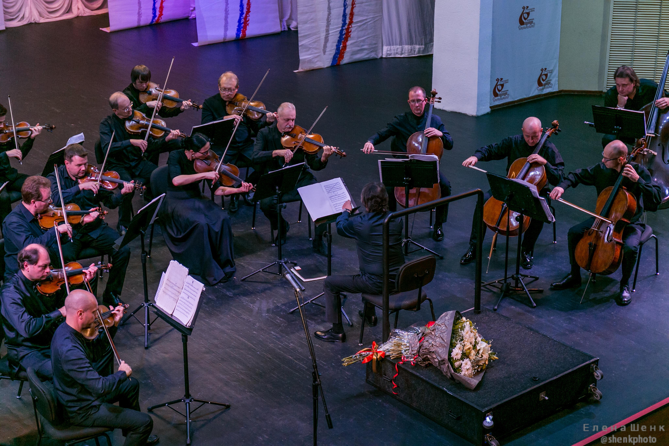 Михаил Пореченков. Филармония. Стихи Маяковского. Фотограф Таинства Крещения в Москве и Ростове-на- Дону Елена Шенк
