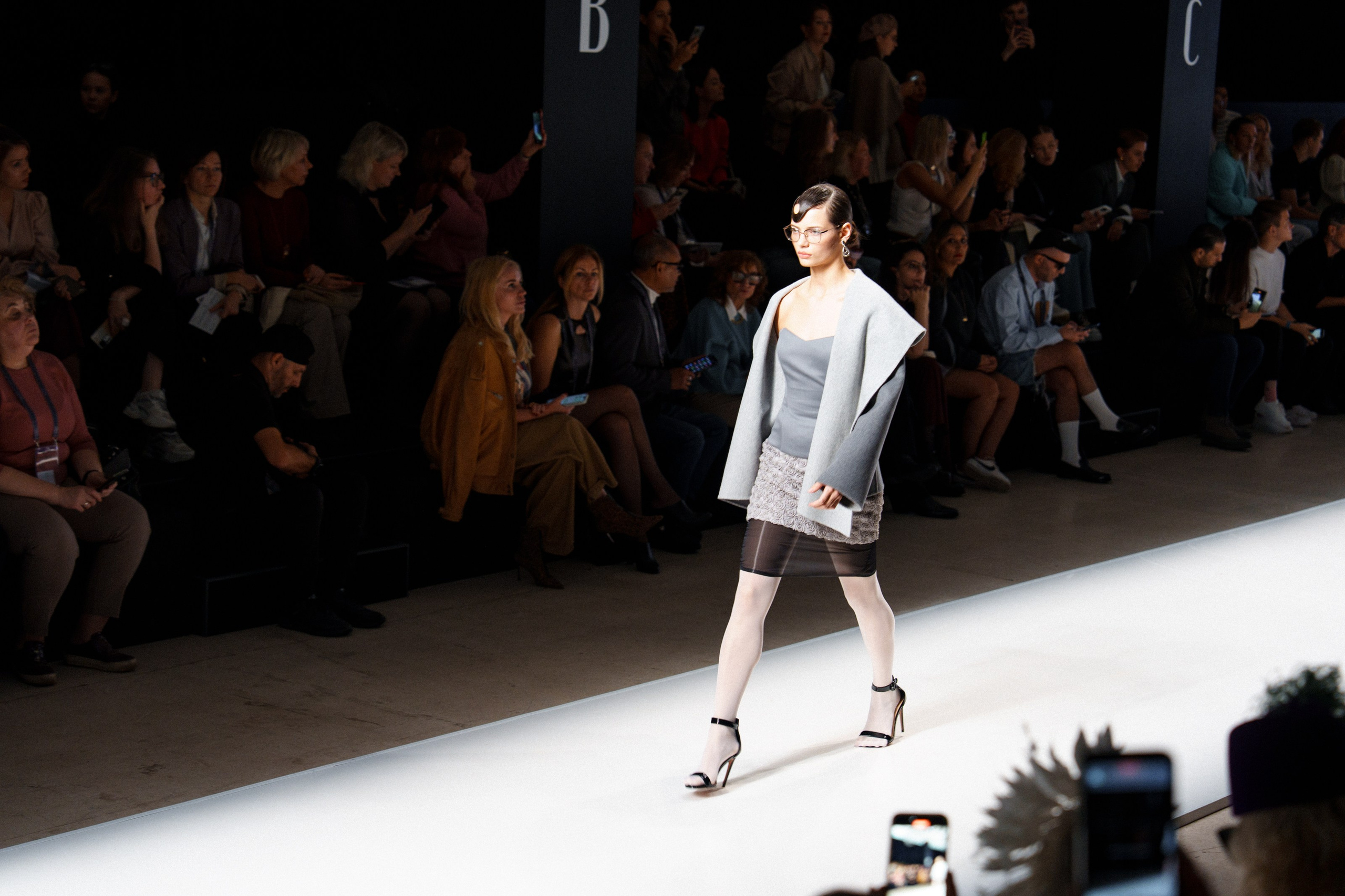 Moscow Fashion Week 2024 осень. Фотограф Николай Прокофьев модельные тесты в Москве