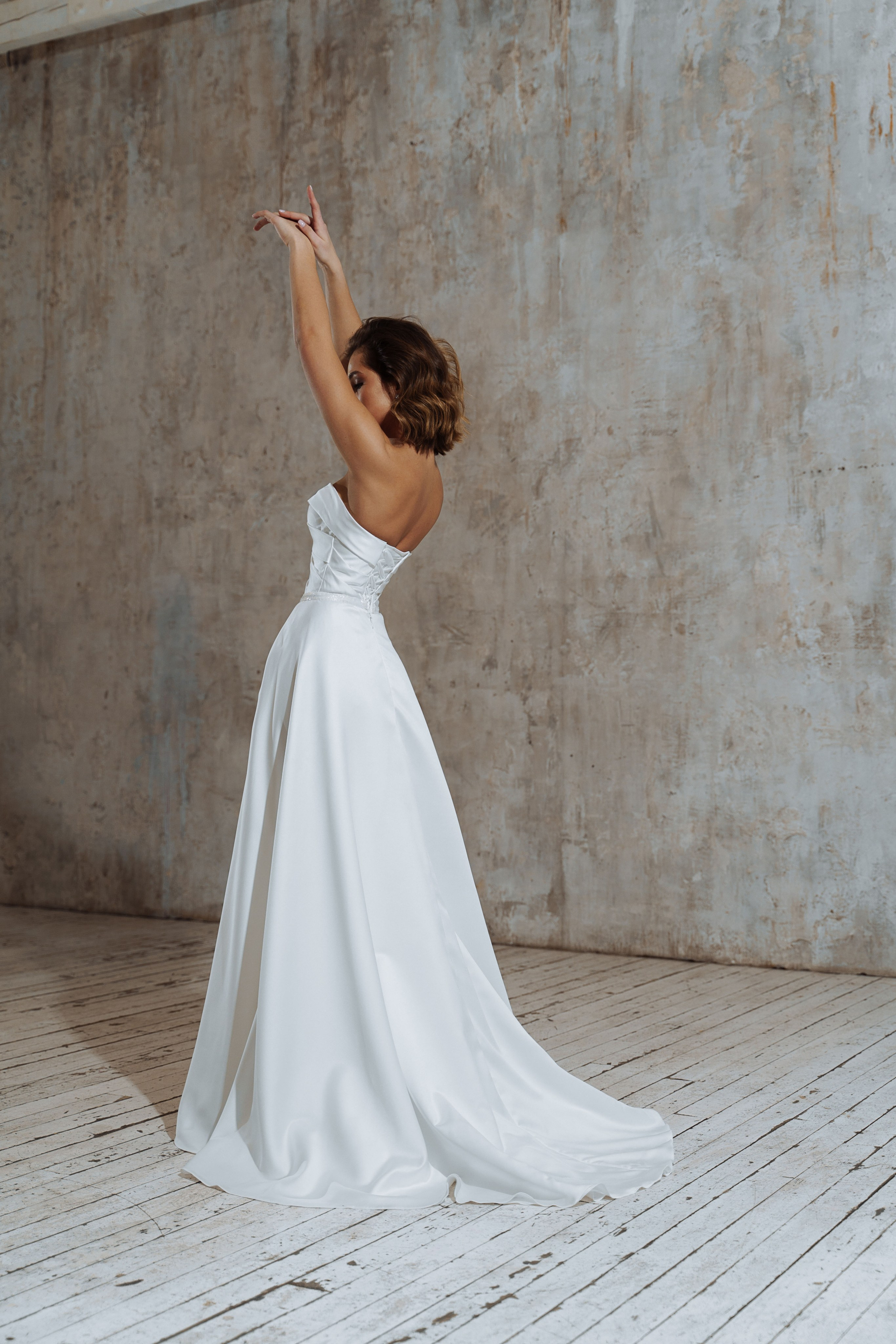 Съемка свадебного каталога бренда BERTINA DESIGN с Кристиной. Свадебный и портретный фотограф Клипа Максим