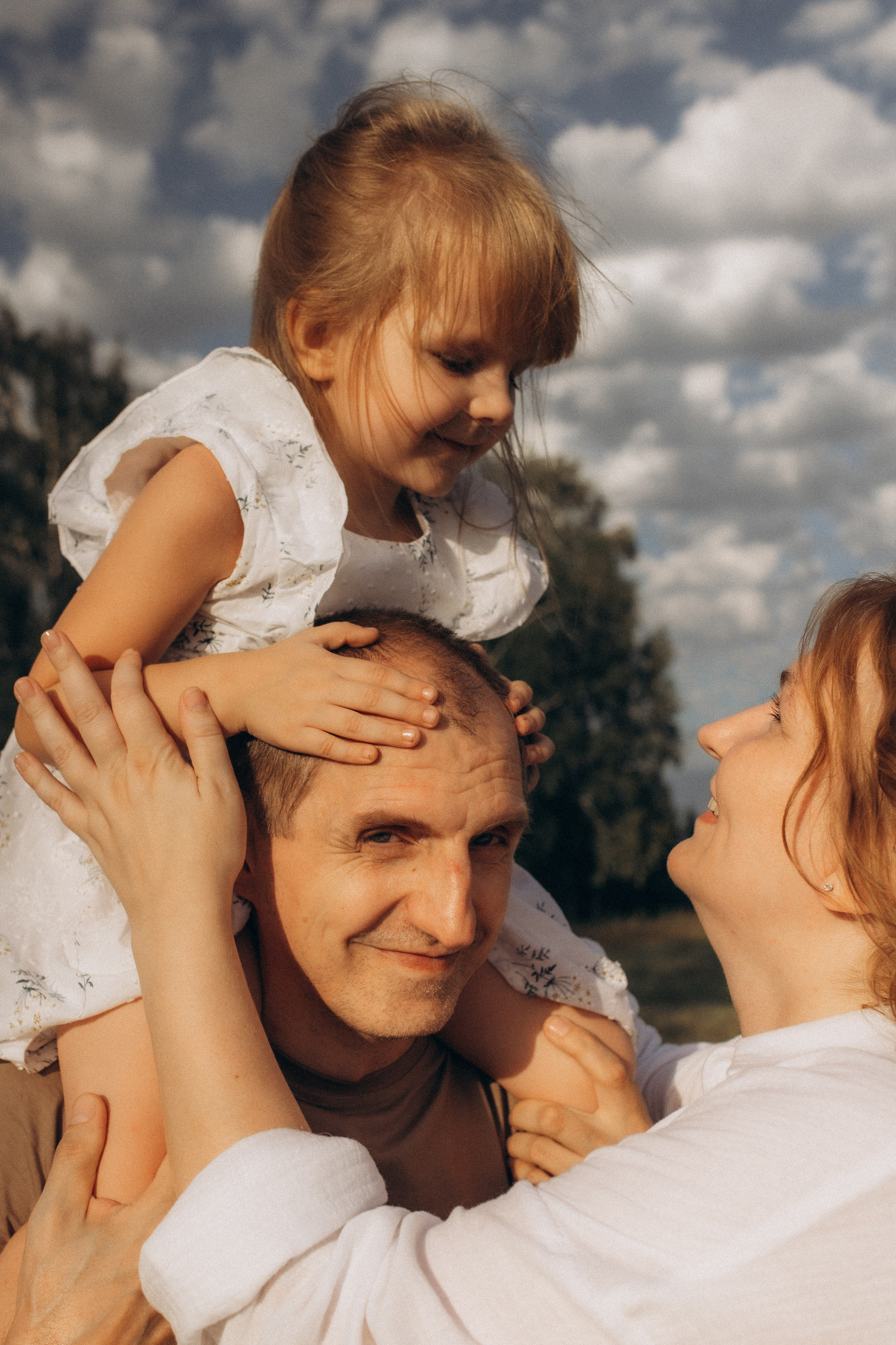 Летняя история в поле. Семейный фотограф lifestyle в Новосибирске Елена Шпилевая