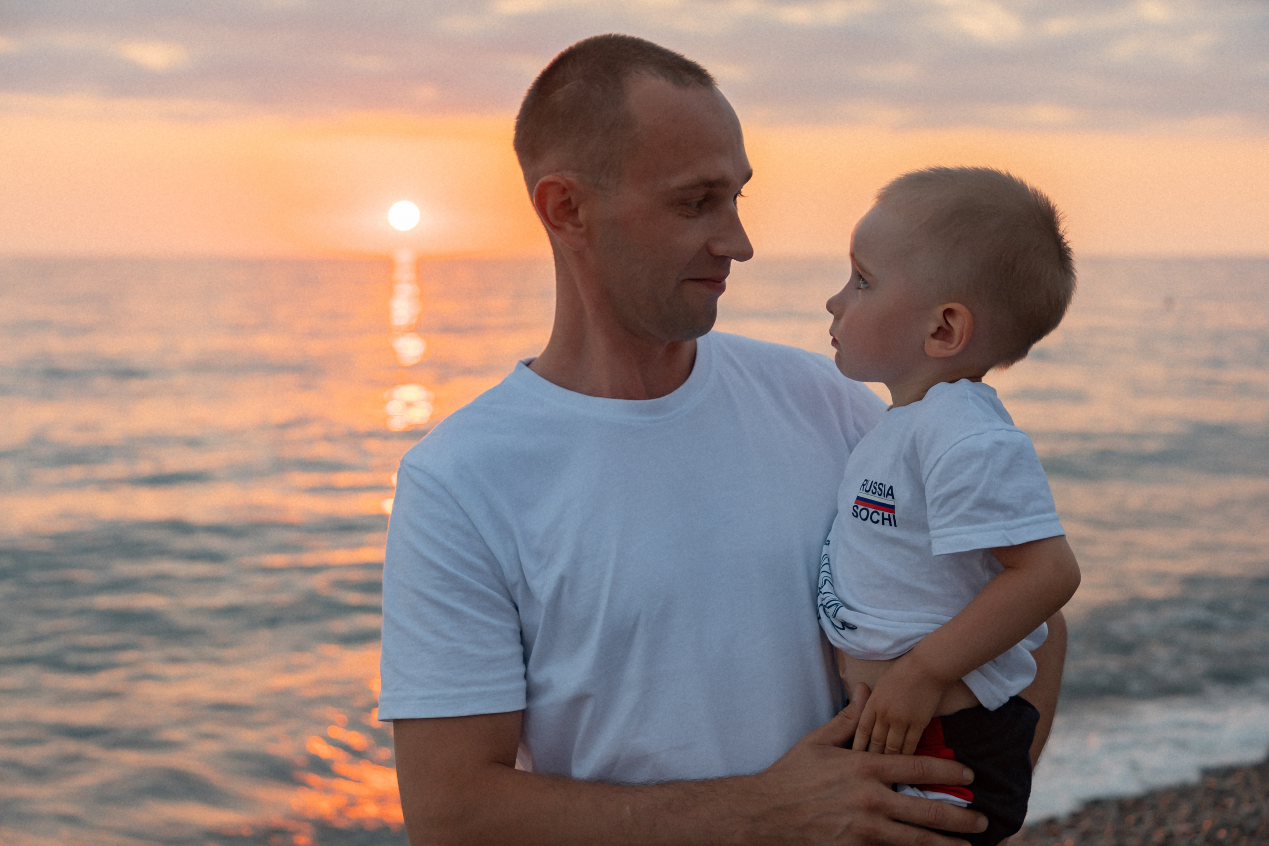 Прогулка у моря. Семейный фотограф в Сочи, Лоо, Дагомысе, Вардане Кучумова Олеся