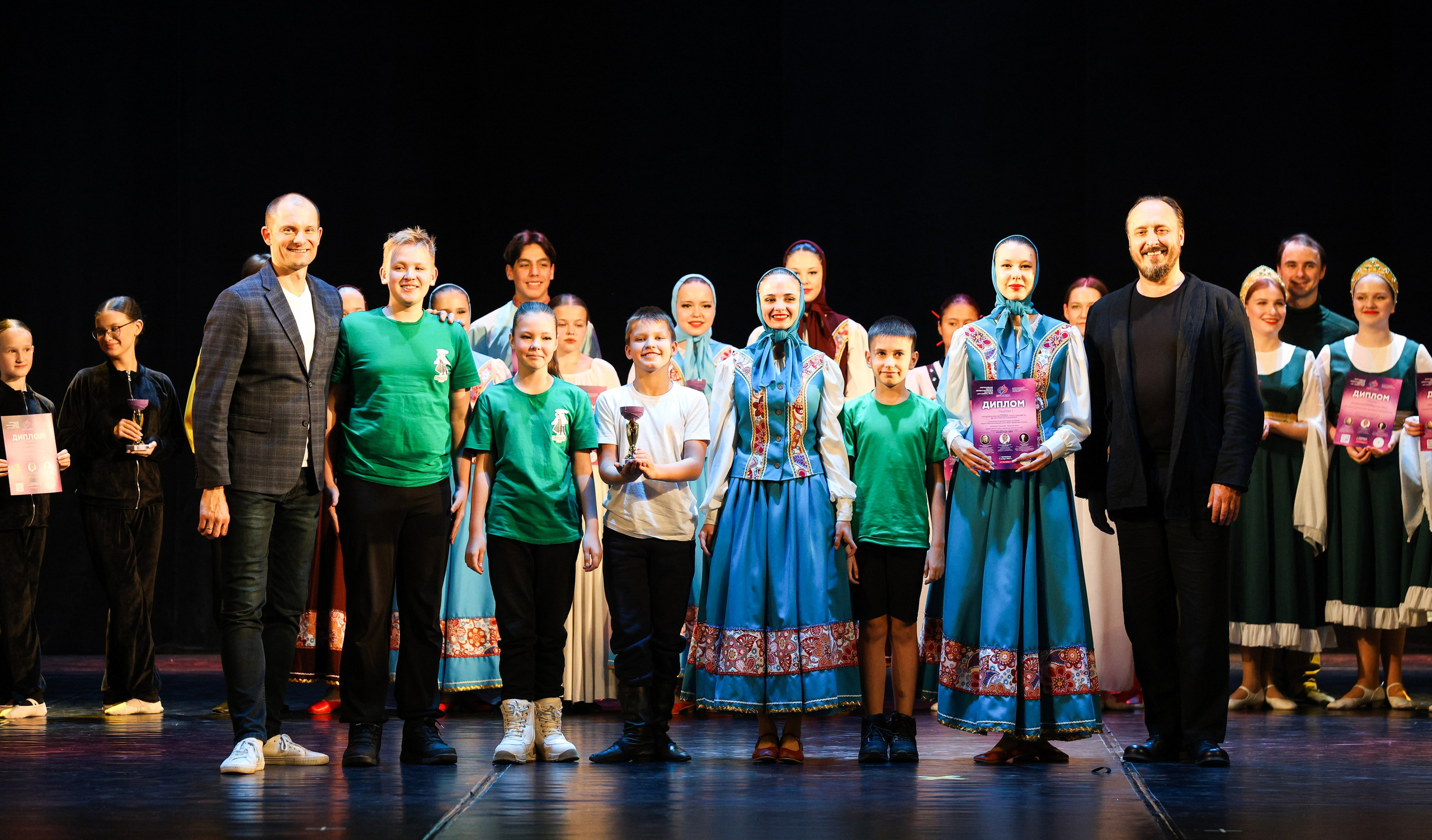 09.11.2024 Фестиваль хореографического искусства «АРТ-КОМПАС. УРАЛ» г. Челябинск. Медиастудия Фото Концепт