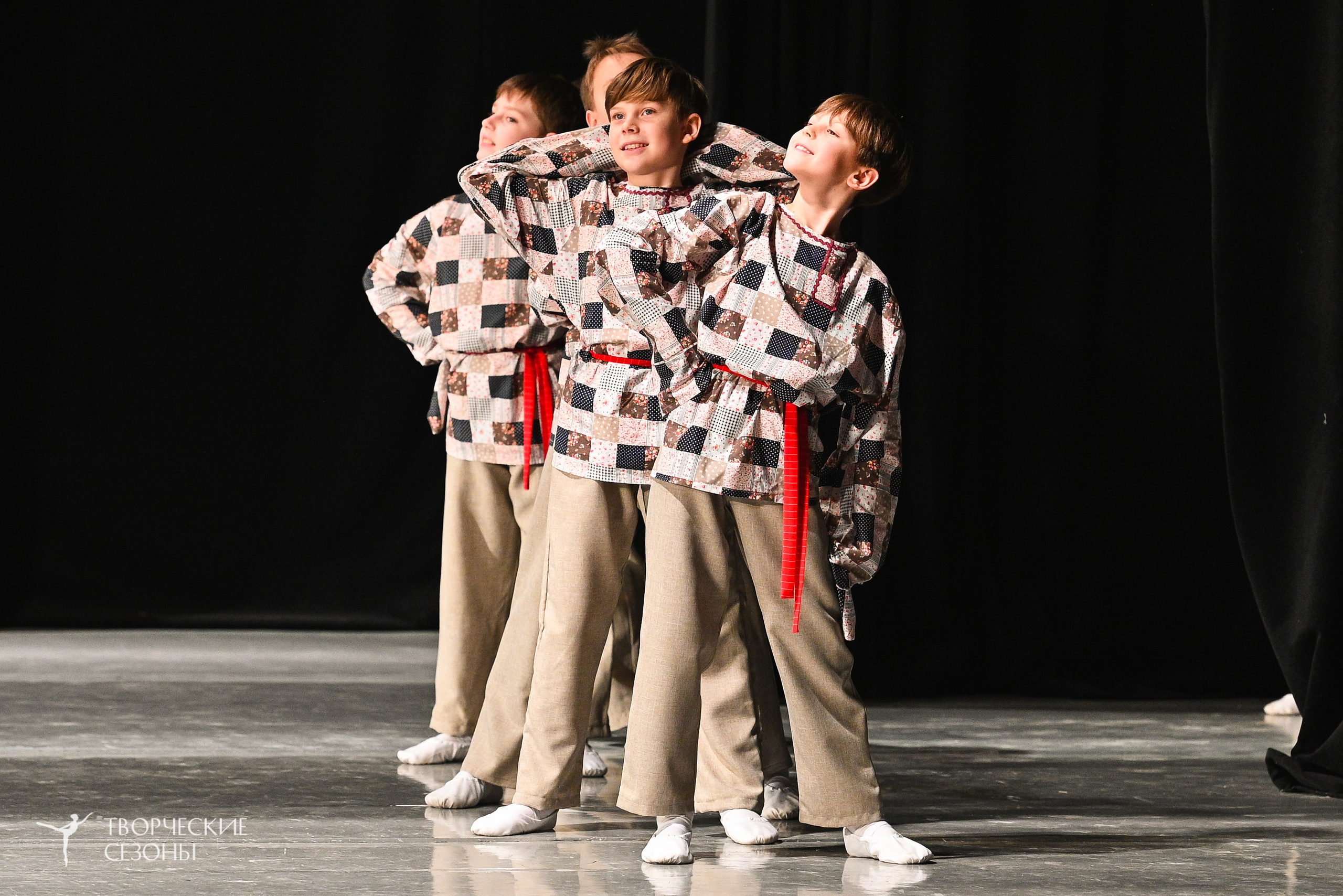 22.11.2025 IV Всероссийский хореографический фестиваль «Россия танцует на Волге». Медиастудия Фото Концепт