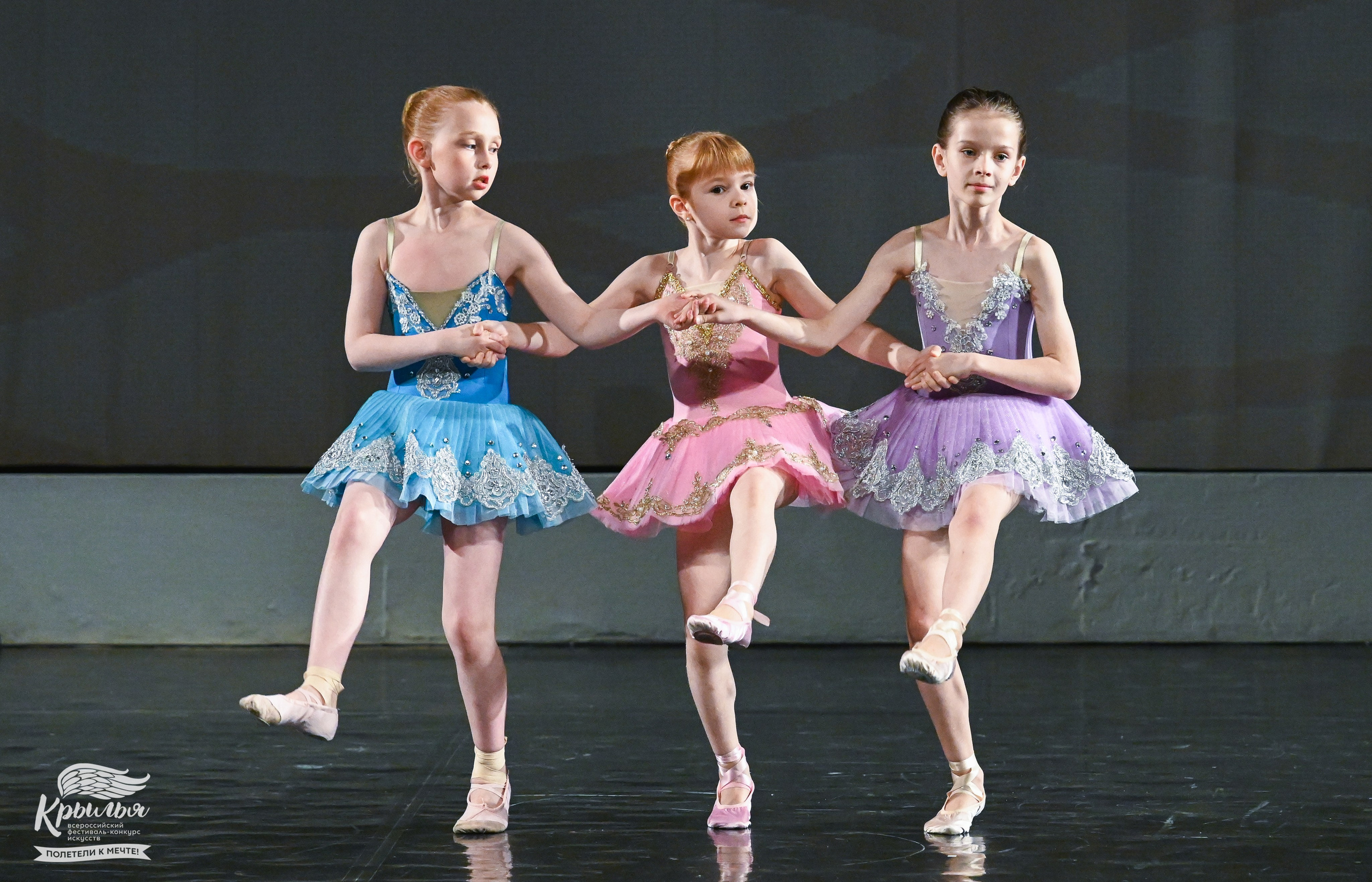 04.06.2025 Всероссийский фестиваль-конкурс искусств «Крылья» г. Санкт- Петербург. Медиастудия Фото Концепт